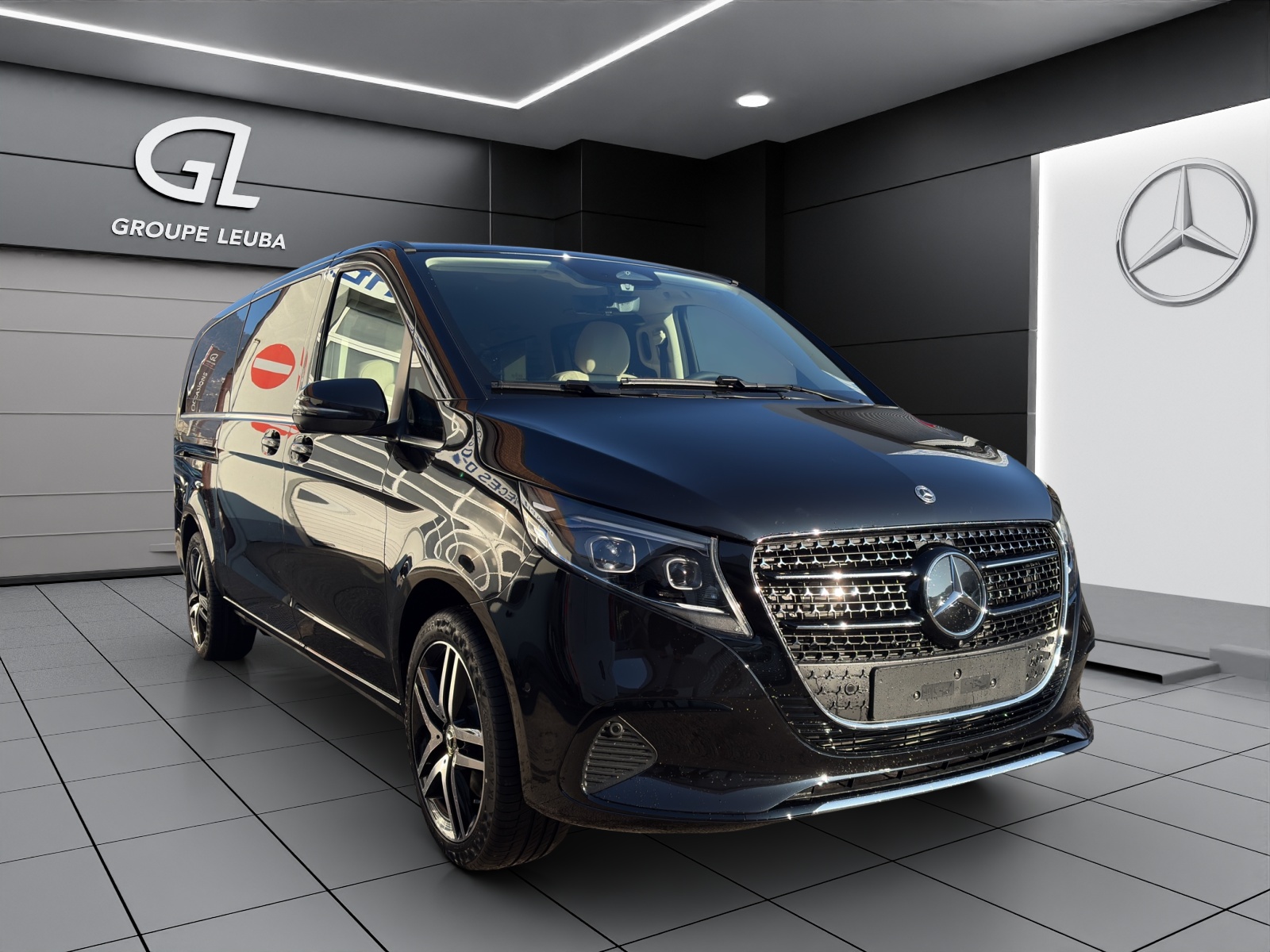 MERCEDES-BENZ V 250 d AVANTGARDE 3430mm E 4x4