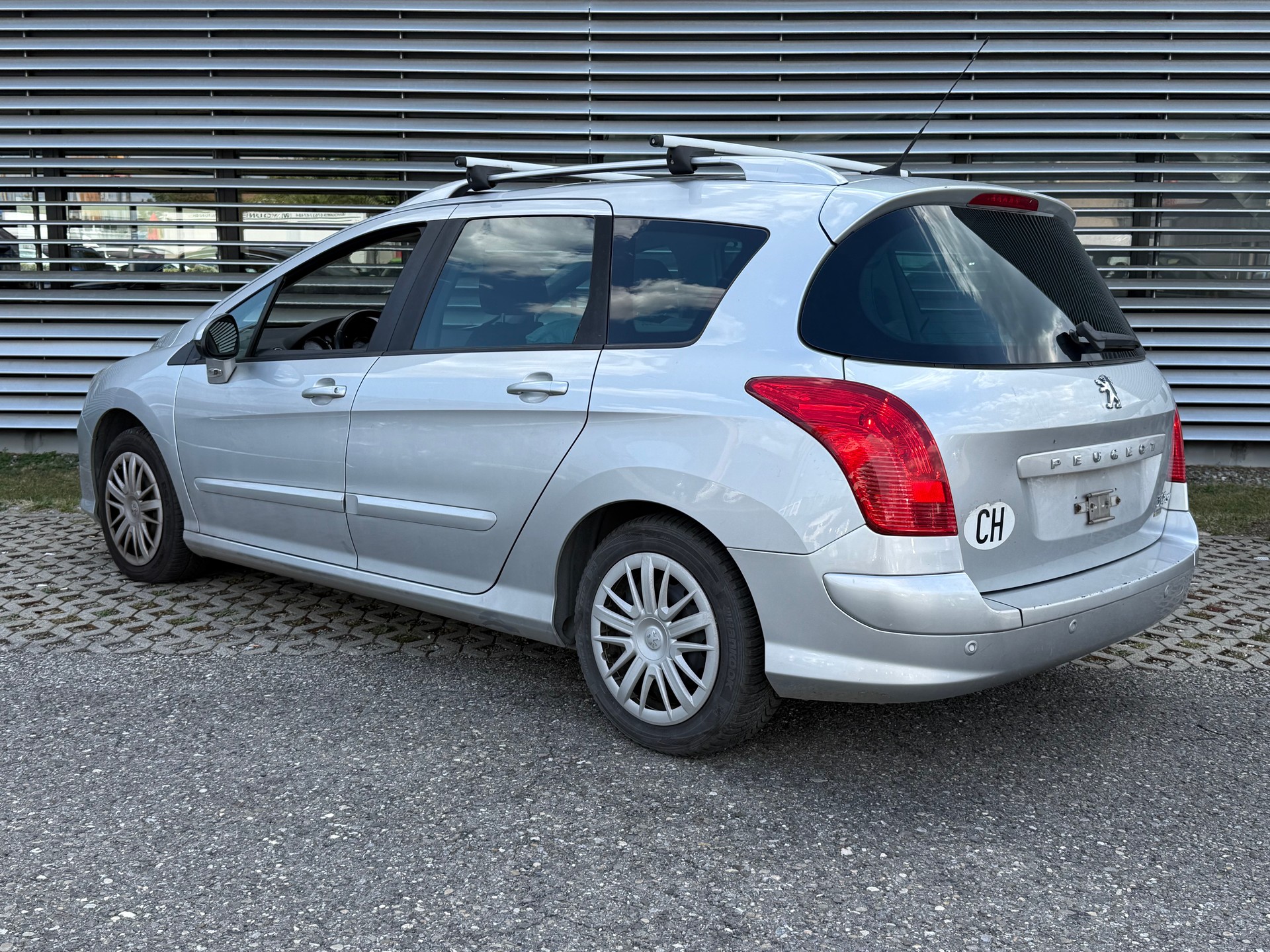 PEUGEOT 308 SW 2.0 HDI Sport Pack-image-5
