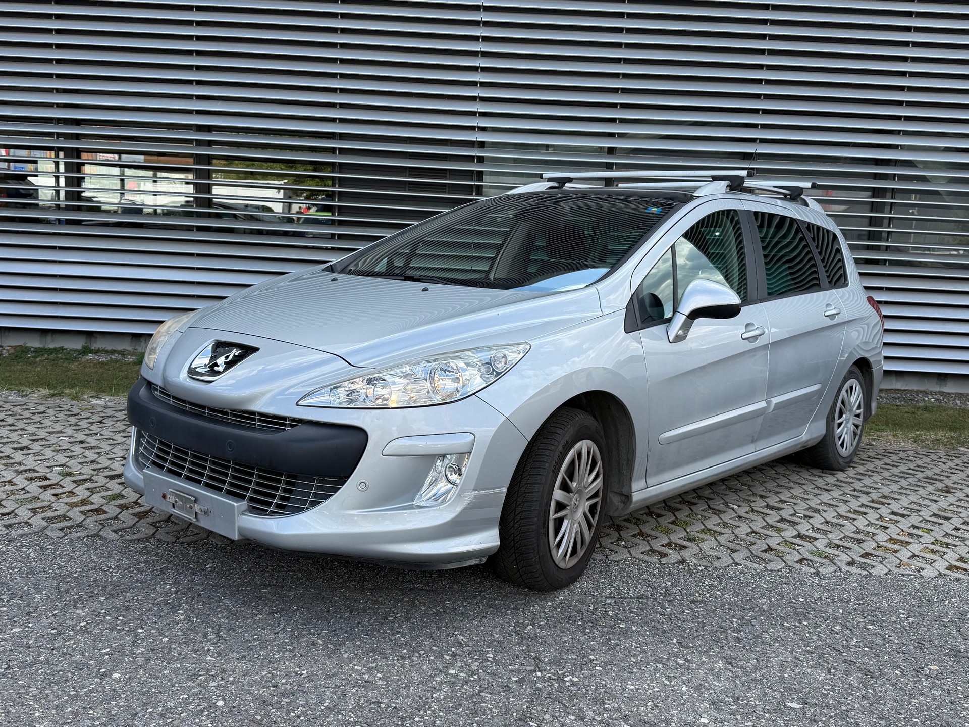 PEUGEOT 308 SW 2.0 HDI Sport Pack-image-1