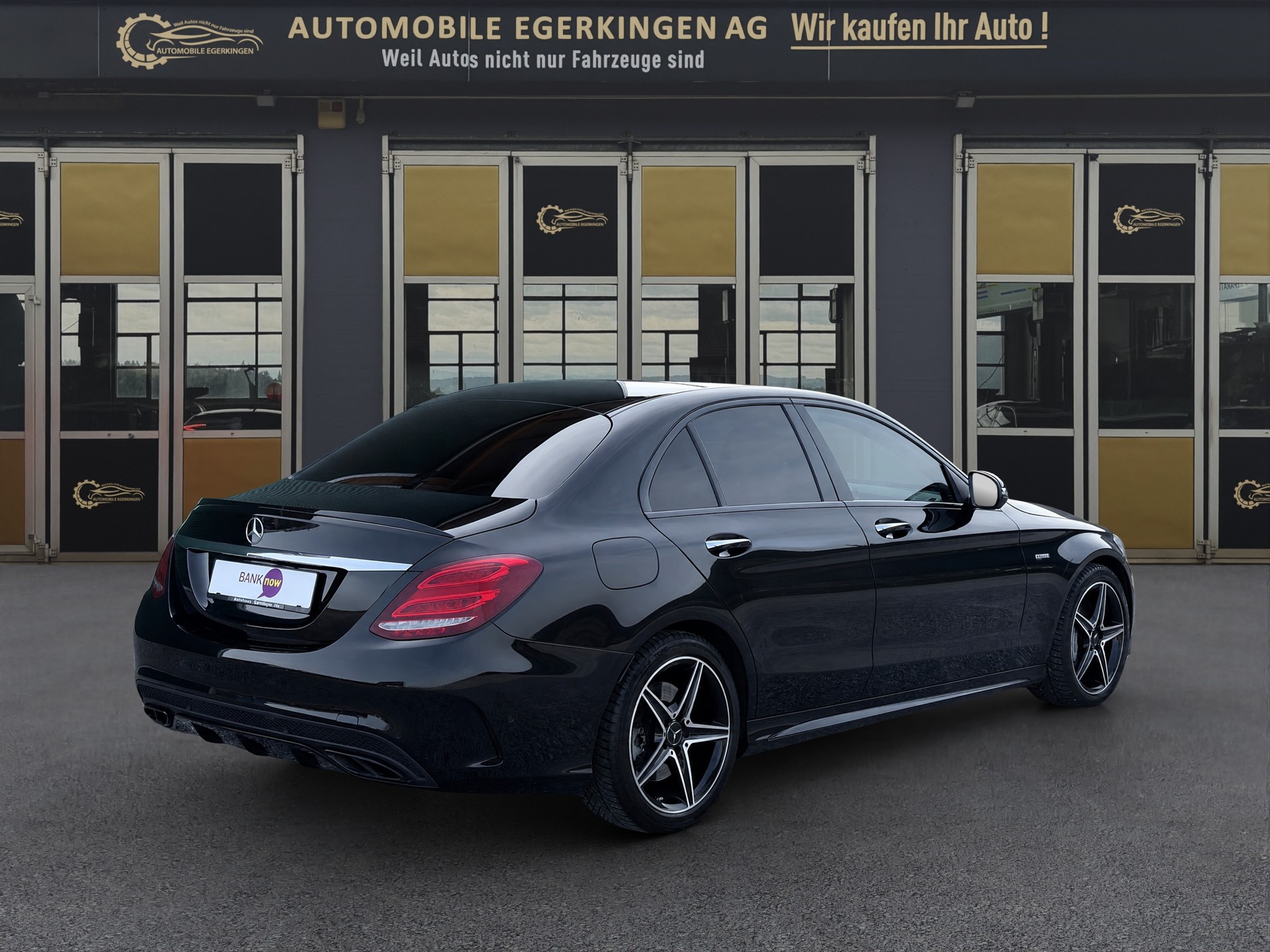 MERCEDES-BENZ C 43 AMG 4matic-image-4