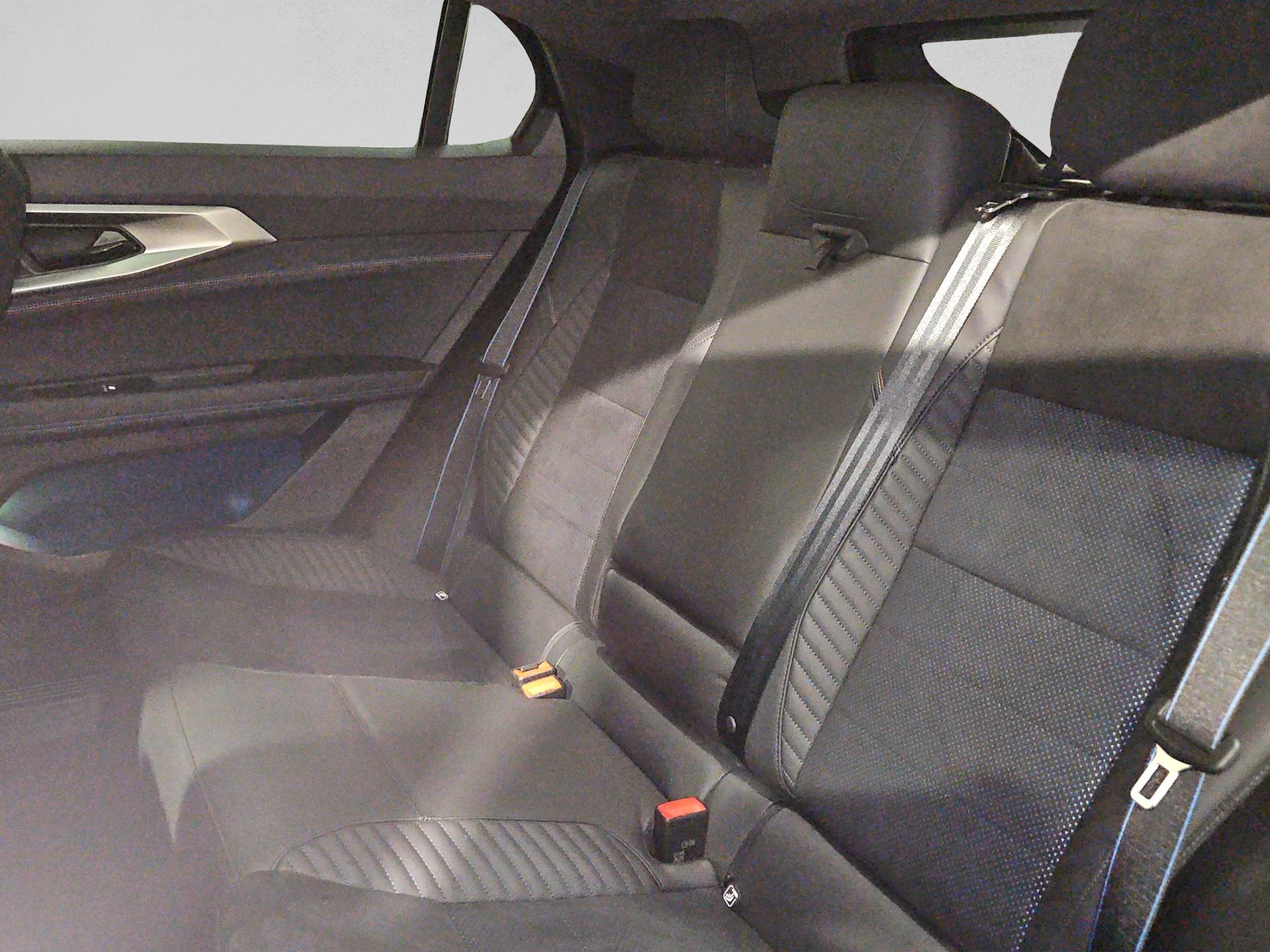 RENAULT Rafale 1.2 E-Tech Hybrid 200 Esprit Alpine-image-14