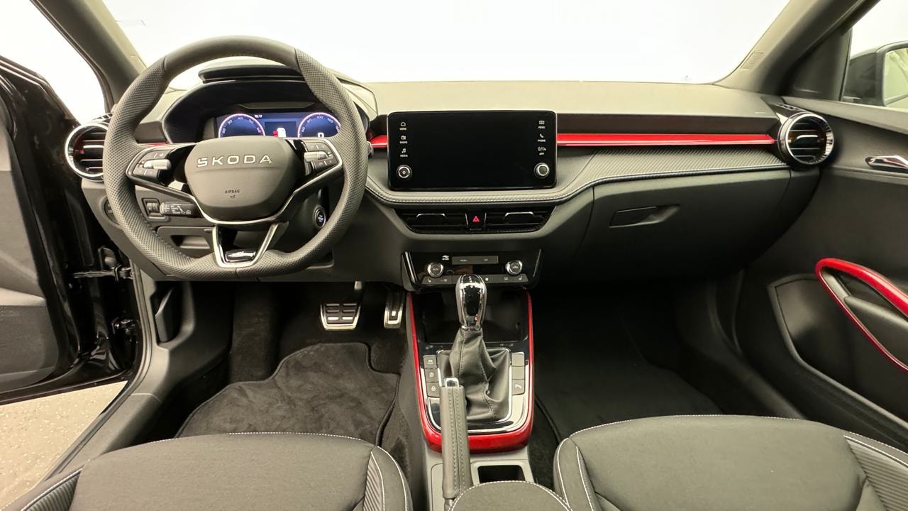 SKODA Fabia 1.0 TSI Monte Carlo DSG-image-5