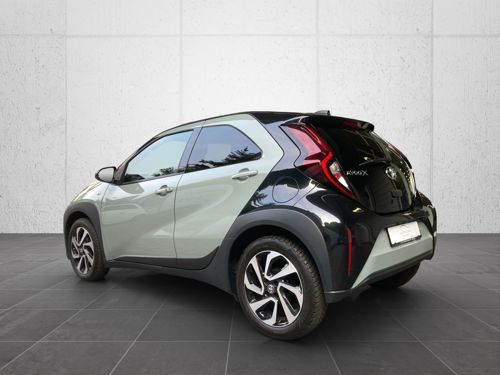 TOYOTA Aygo X 1.0 VVT-i Trend CVT-image-2