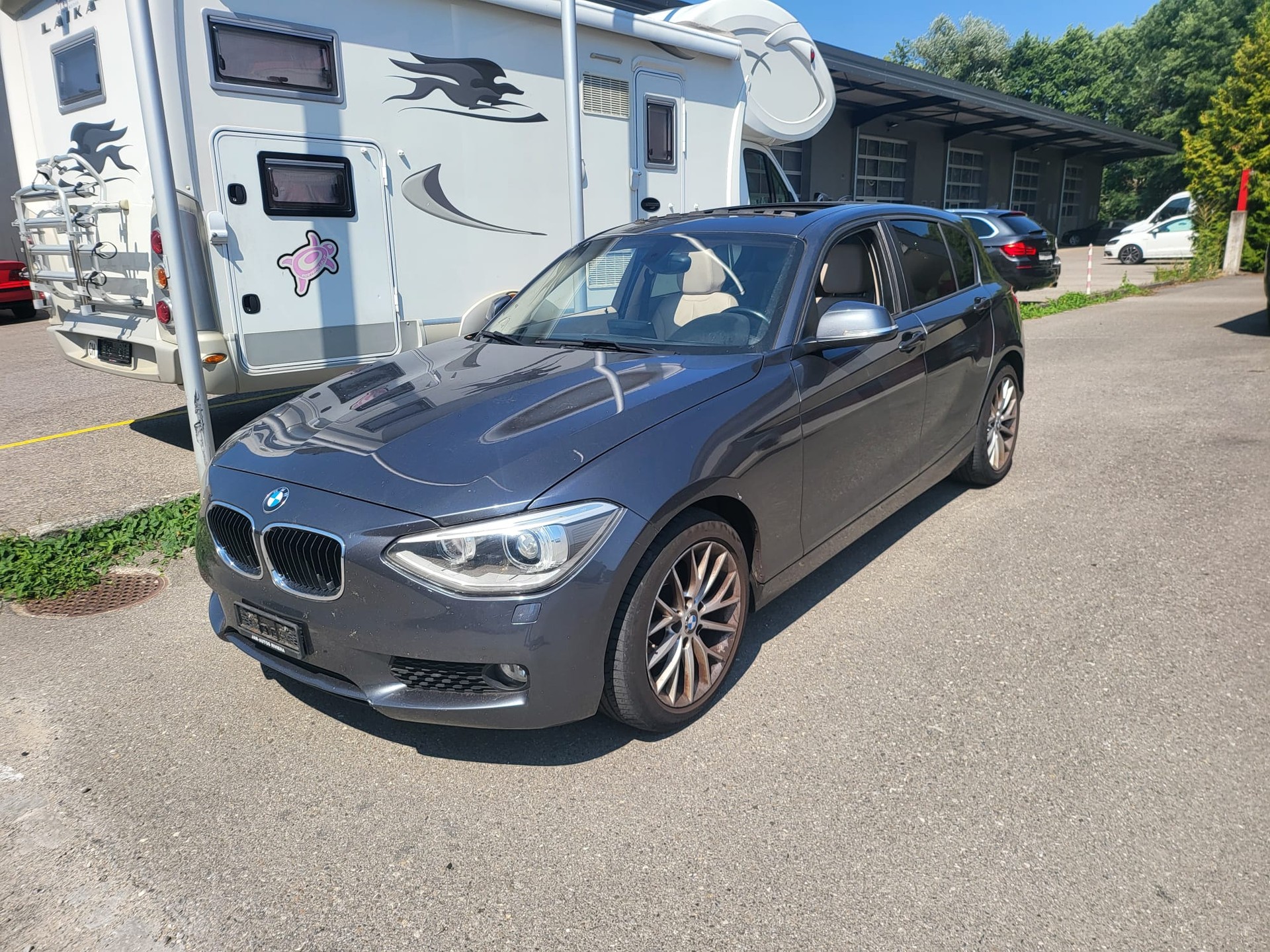 BMW 116i Urban Line-image-0