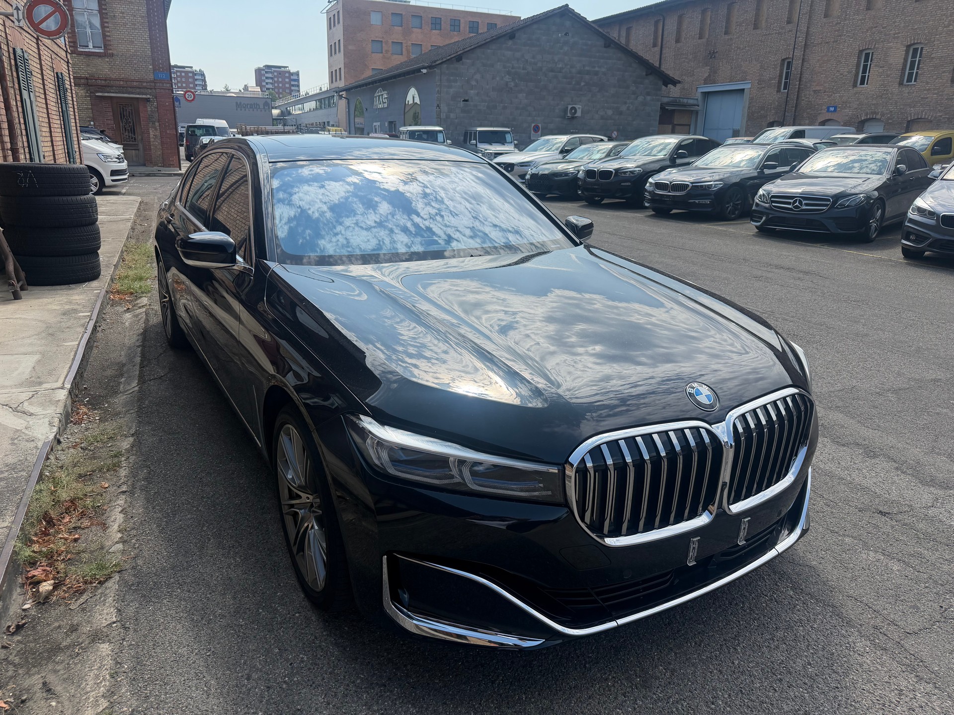 BMW 745Le xDrive Steptronic-image-7