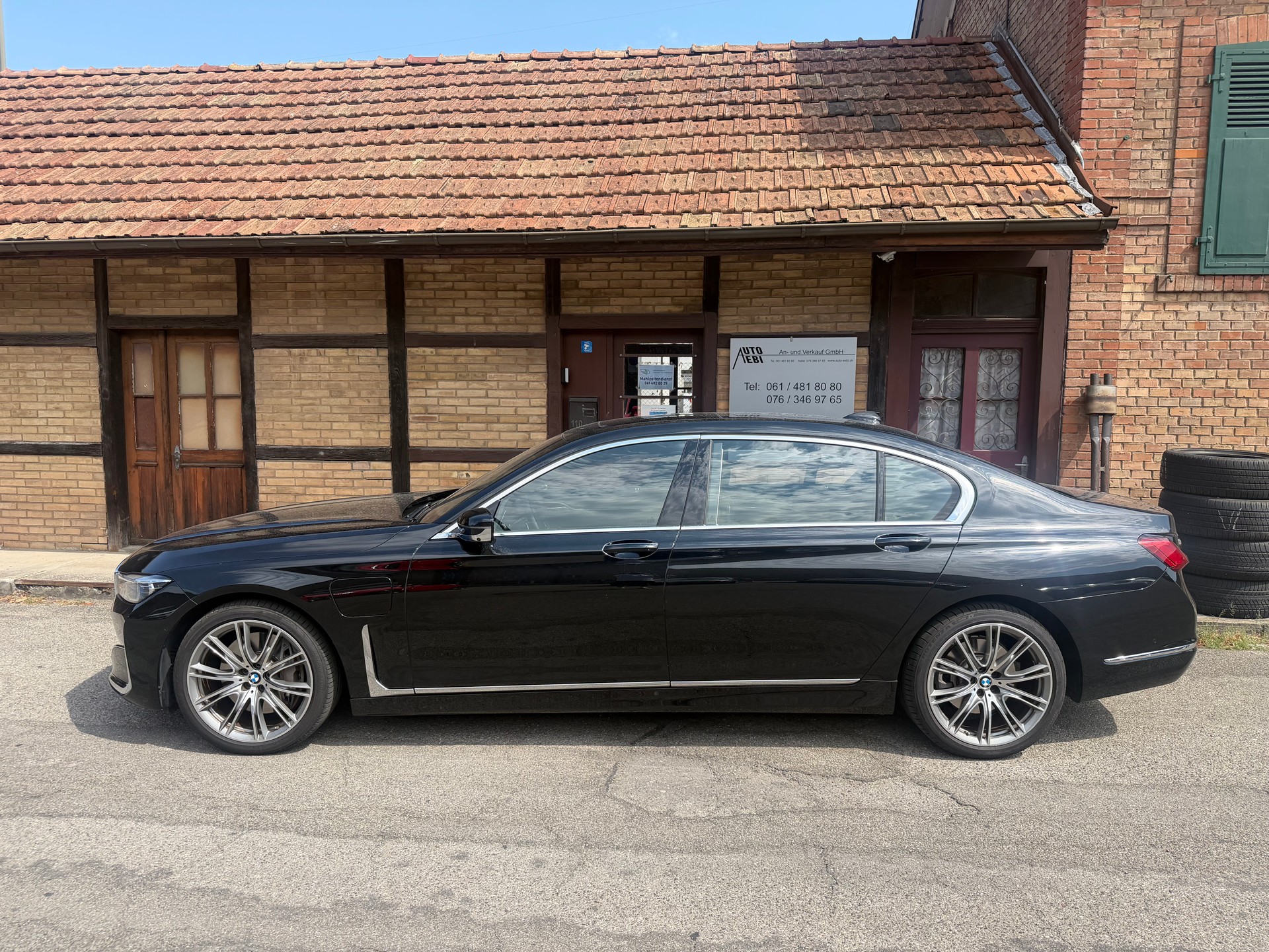 BMW 745Le xDrive Steptronic-image-3