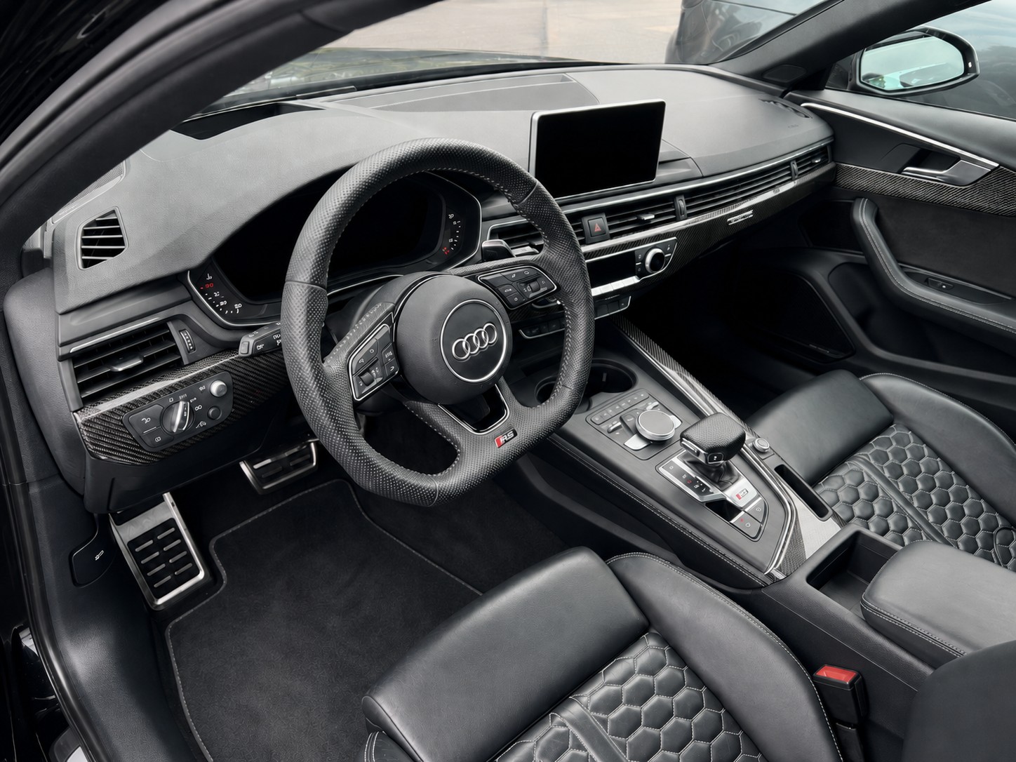 AUDI 2.9 V6 TFSI quattro T-Tronic-image-4