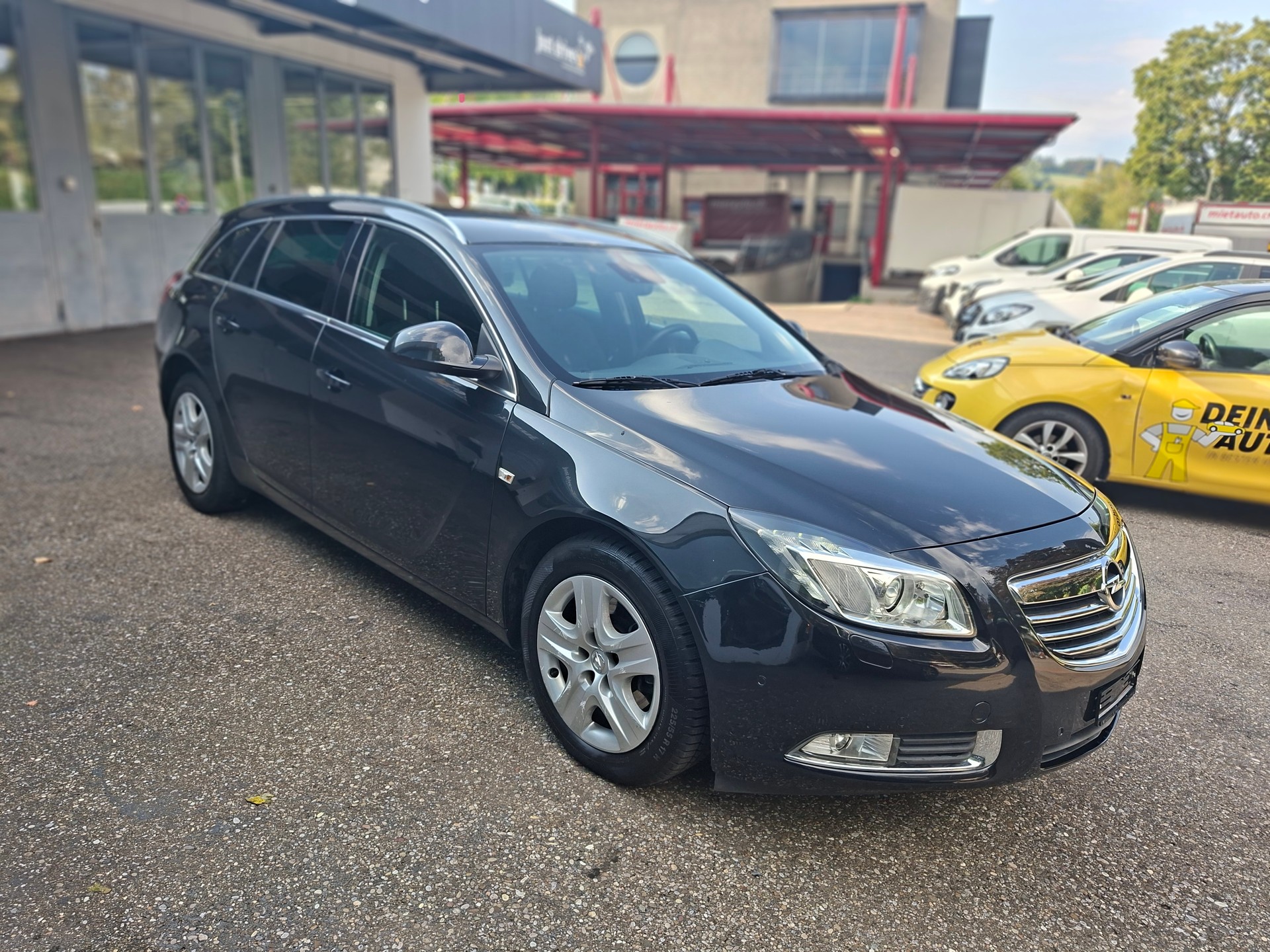 OPEL Insignia ST 2.0 Turbo Sport Edition Aut.-image-0