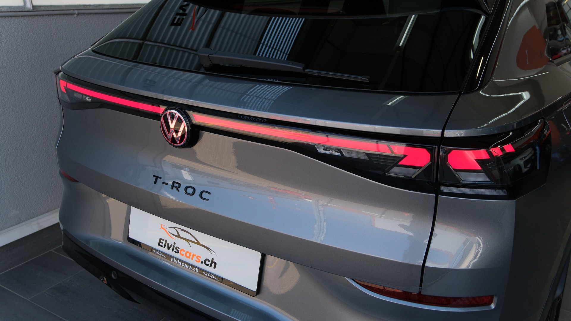 VW T-Roc 1.5 eTSI mHEV R-Line DSG " Black Style "-image-10