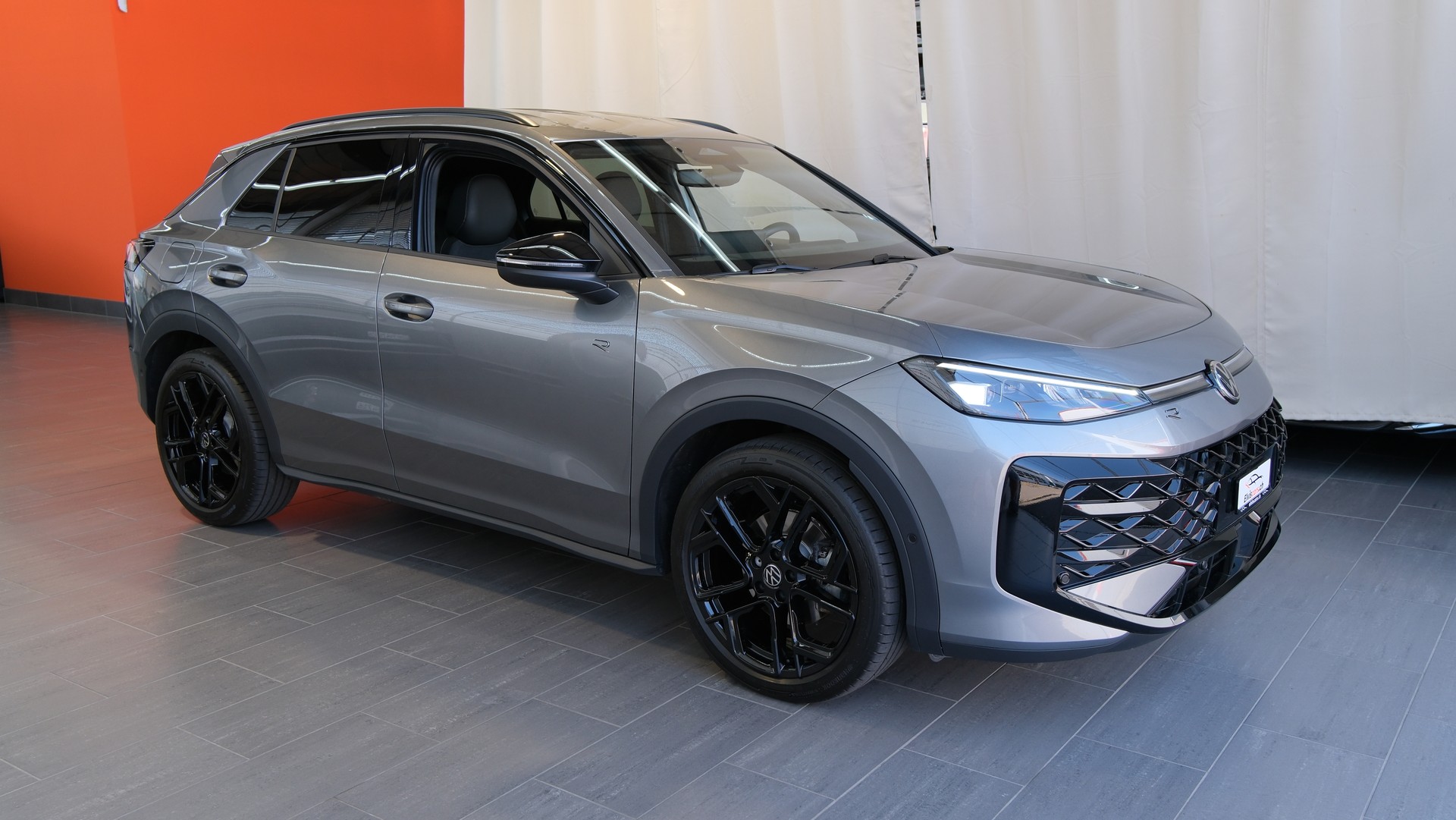 VW T-Roc 1.5 eTSI mHEV R-Line DSG " Black Style "-image-24