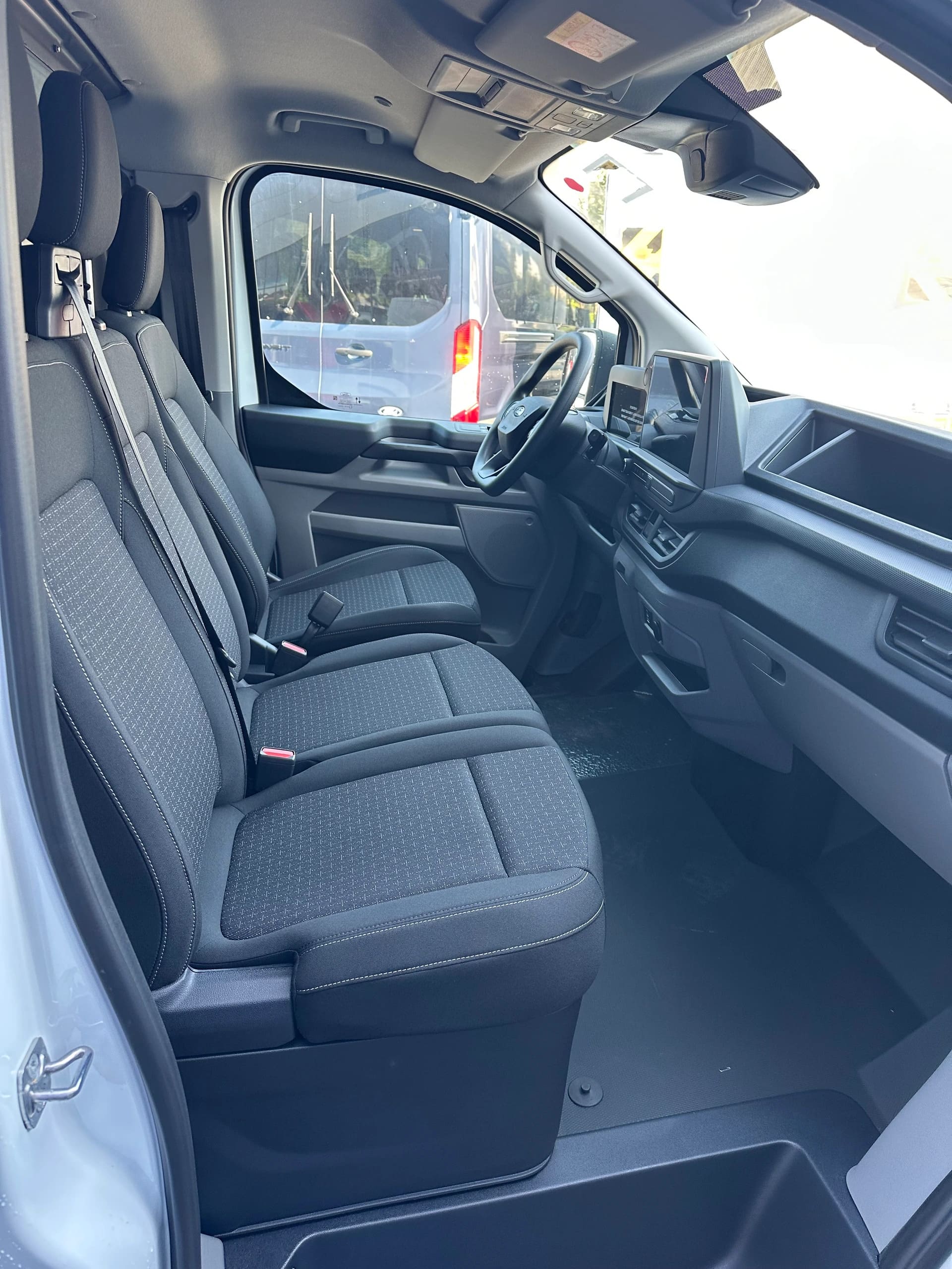FORD Transit Custom Van 320 L1 2.0 EcoBl Trend/136CV/Aut.-image-12