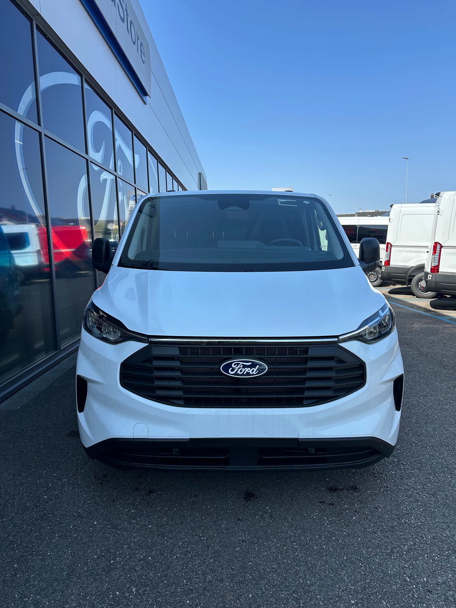 FORD Transit Custom Van 320 L1 2.0 EcoBl Trend/136CV/Aut.-image-8