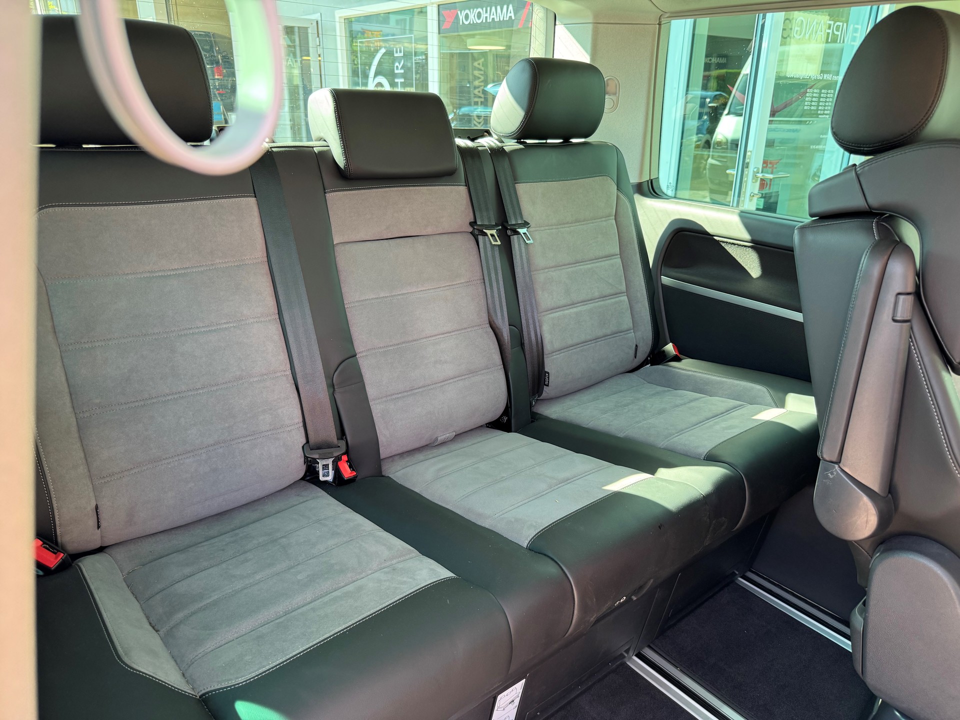 VW T6.1 California 2.0 Bi-TDI Beach Edition Liberty DSG-image-13