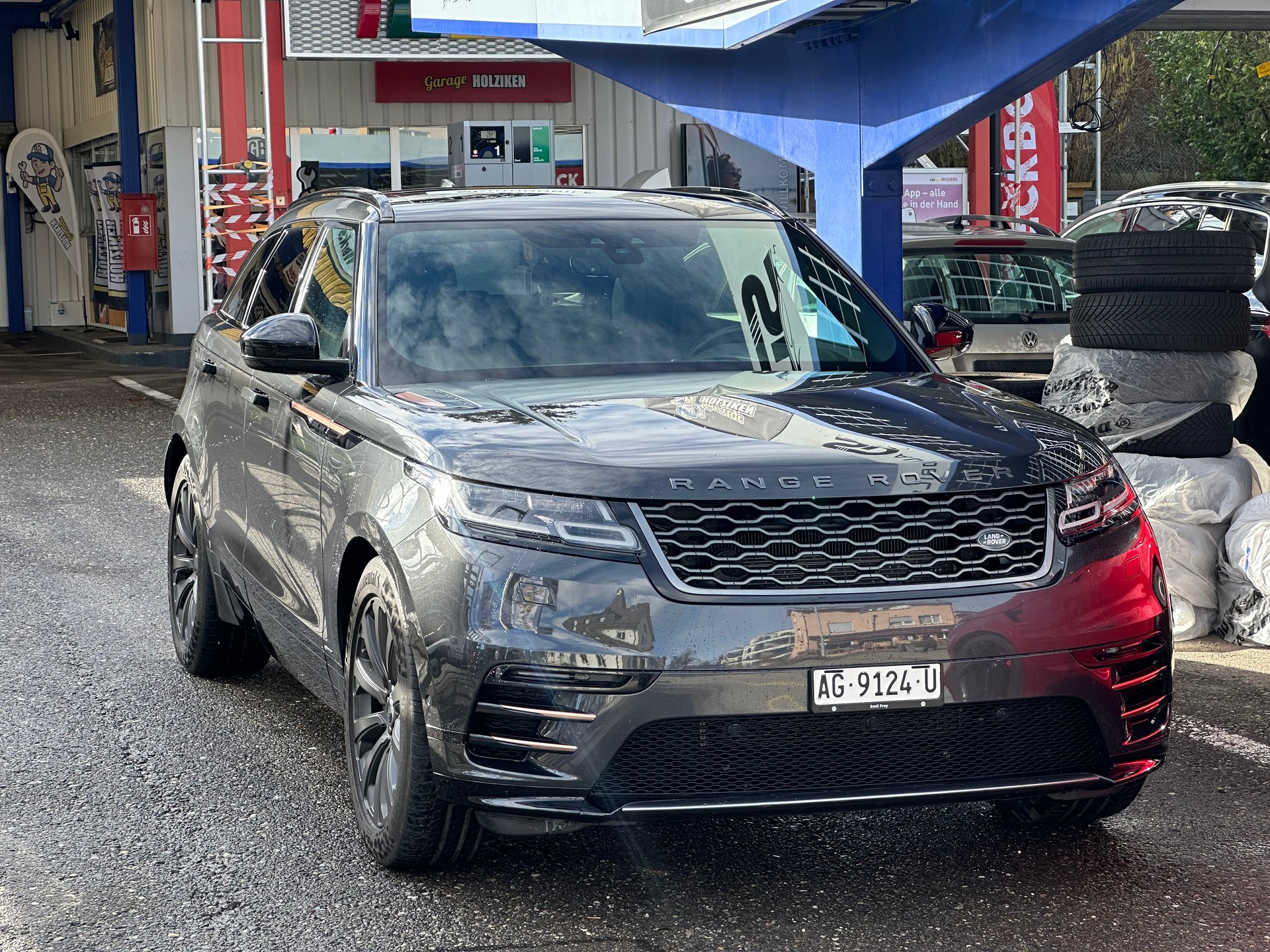 LAND ROVER Range Rover Velar R-Dynamic D 240 S Automatic