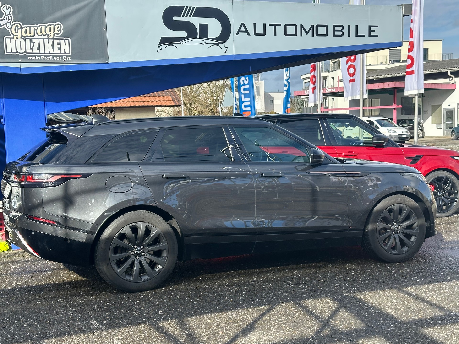 LAND ROVER Range Rover Velar R-Dynamic D 240 S Automatic-image-3