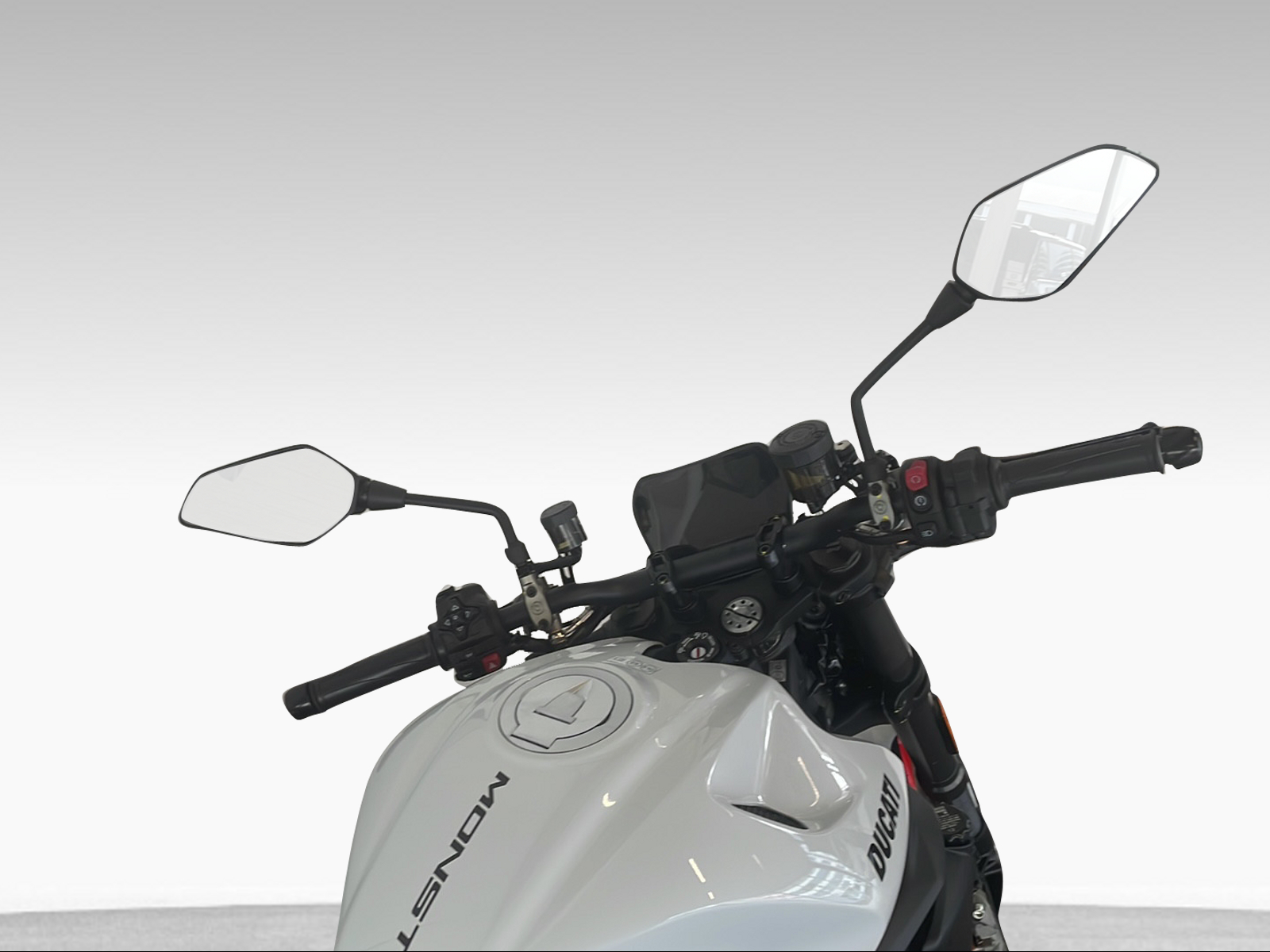 DUCATI 890 Monster ABS 35kW-image-6