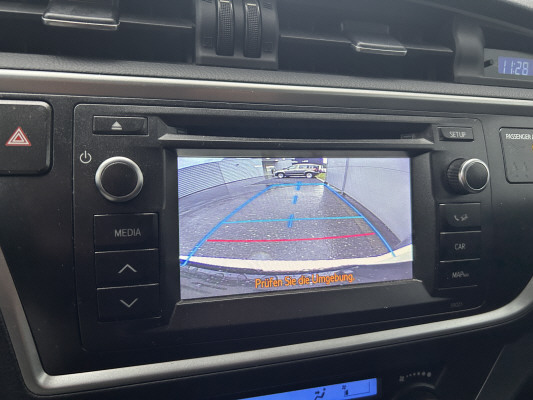 TOYOTA Auris TS 1.8 HSD Luna-image-12