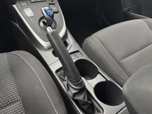 TOYOTA Auris TS 1.8 HSD Luna-image-11