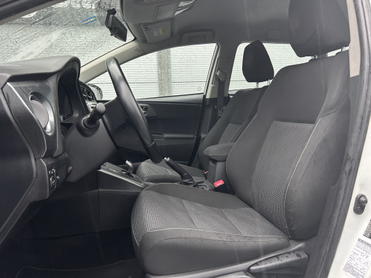 TOYOTA Auris TS 1.8 HSD Luna-image-6