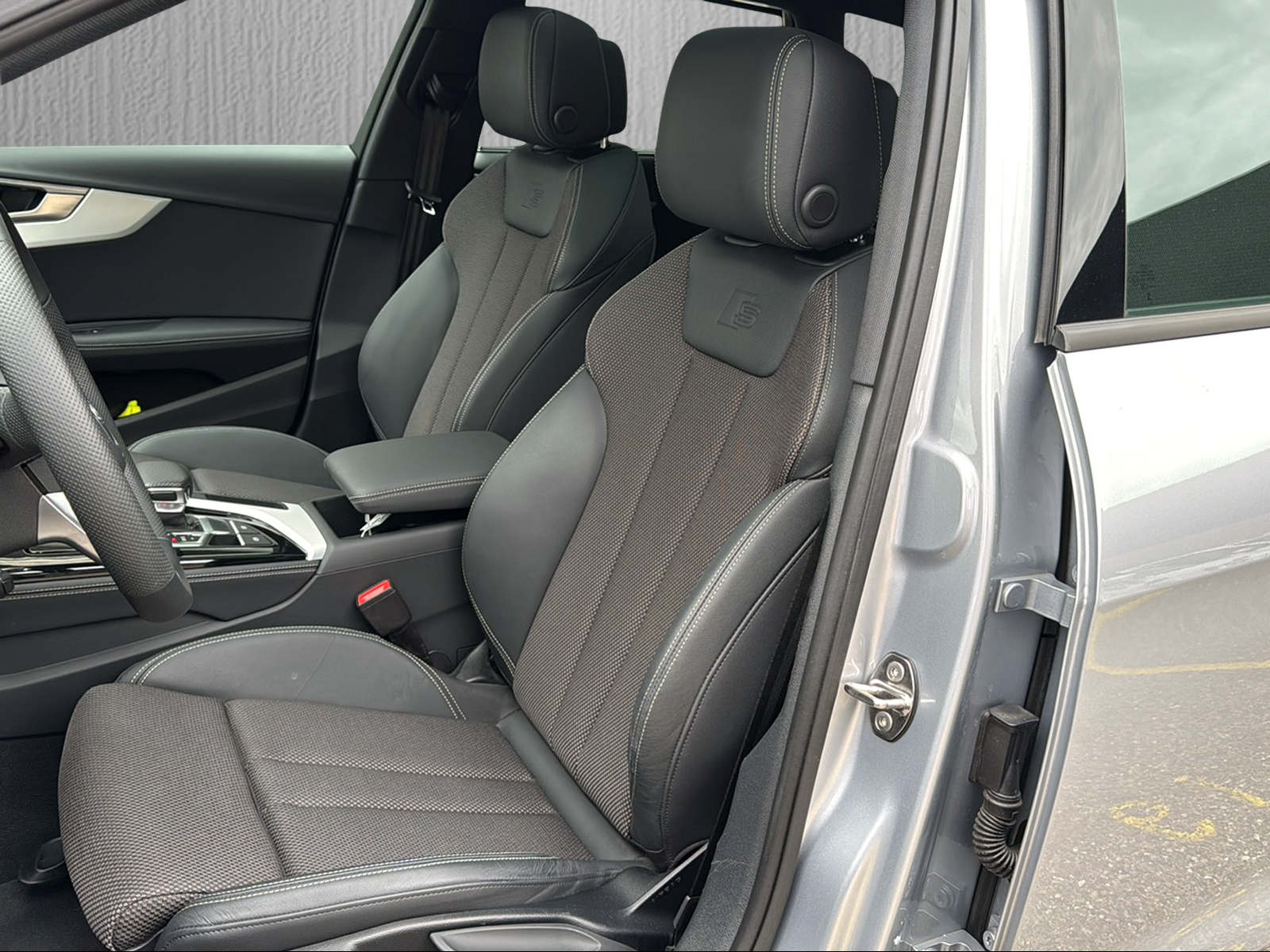 AUDI A4 Avant 45 TFSI S line S-tronic quattro*Panoramadach*AHK*ACC Tempomat*5 J. Garantie ab Inv.*-image-7