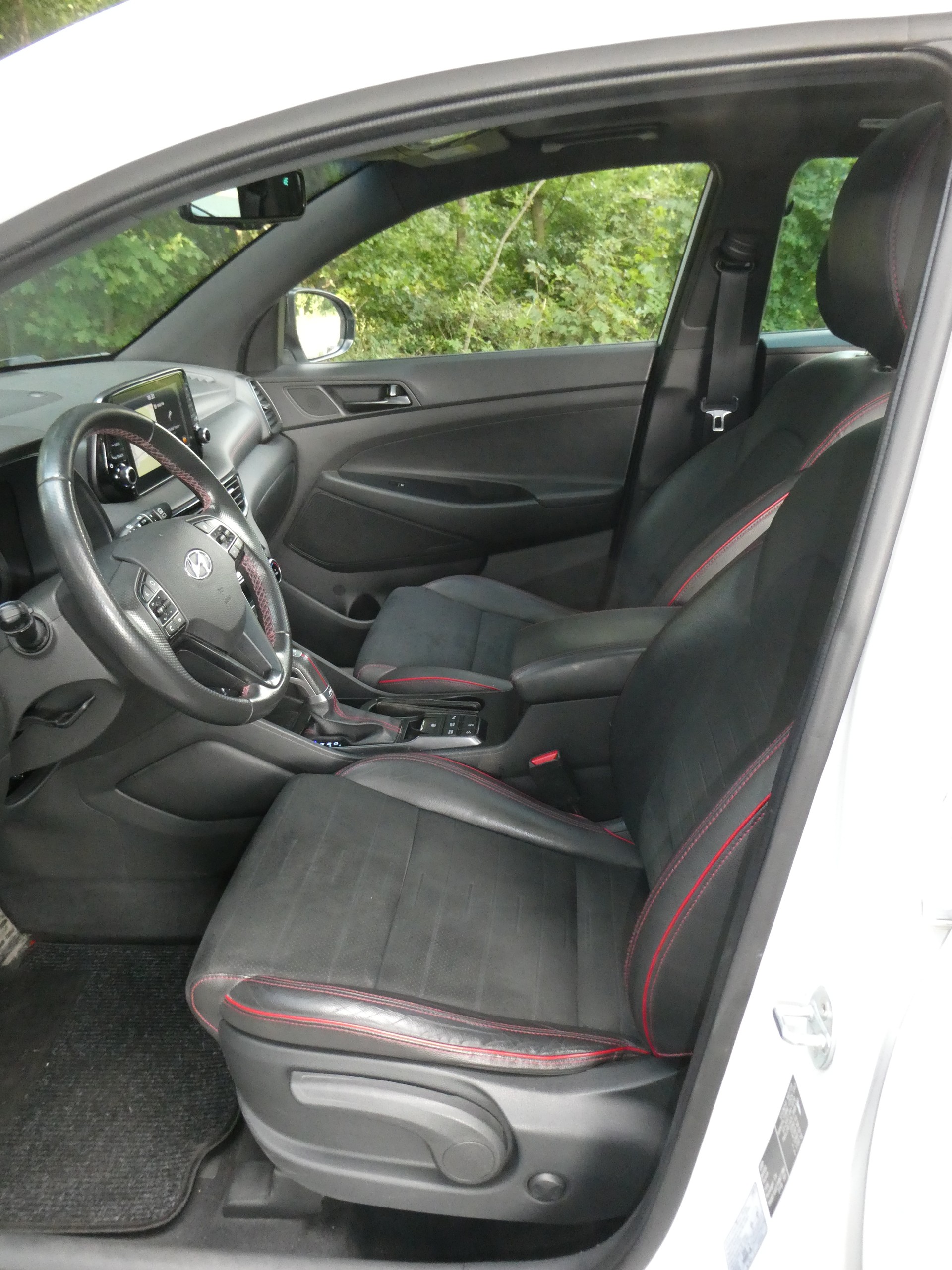HYUNDAI Tucson 2.0 CRDI Vertex Mild Hybrid 4WD Automatic-image-9