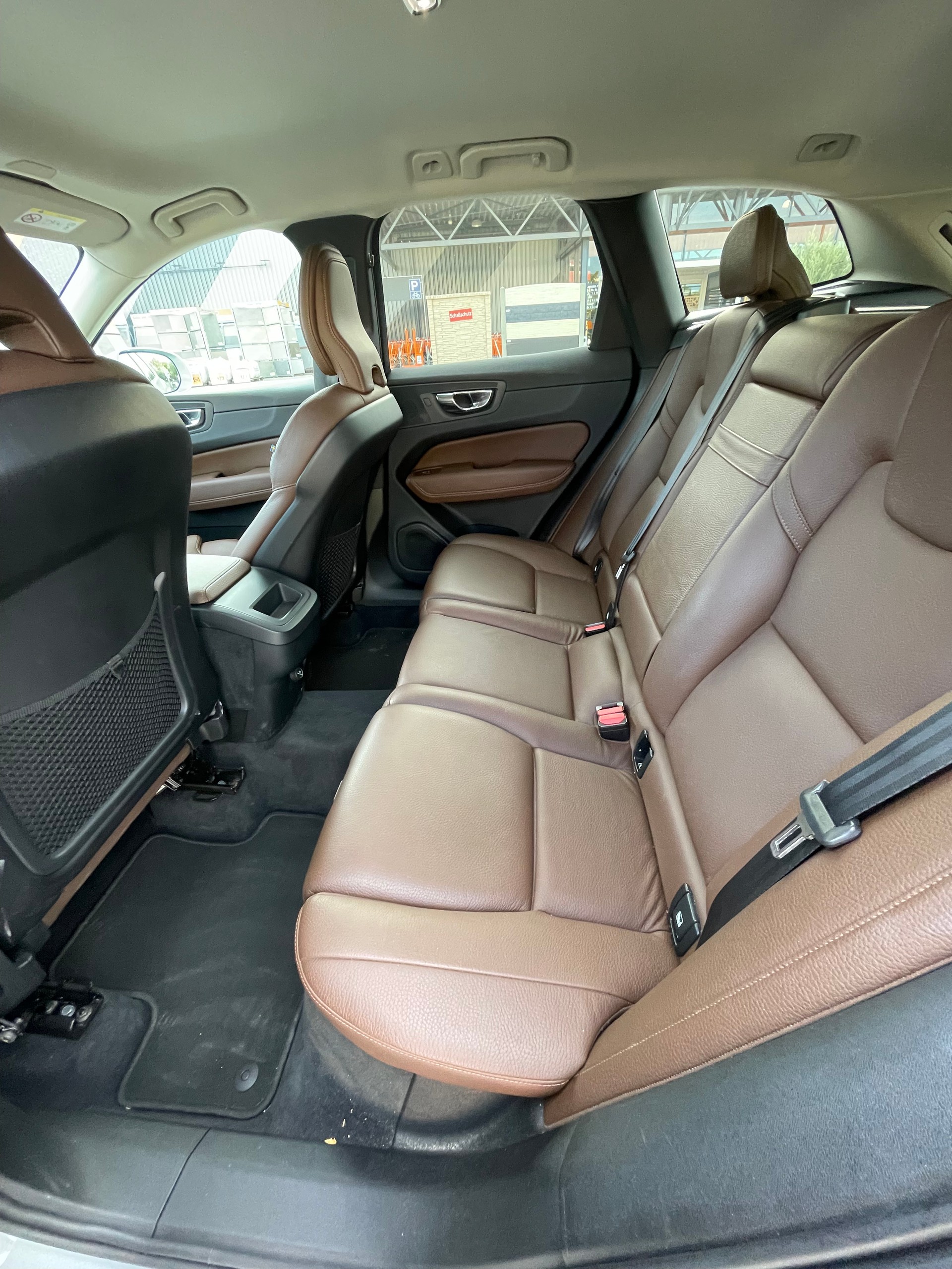 VOLVO 2.0 T5 Inscription AWD-image-4
