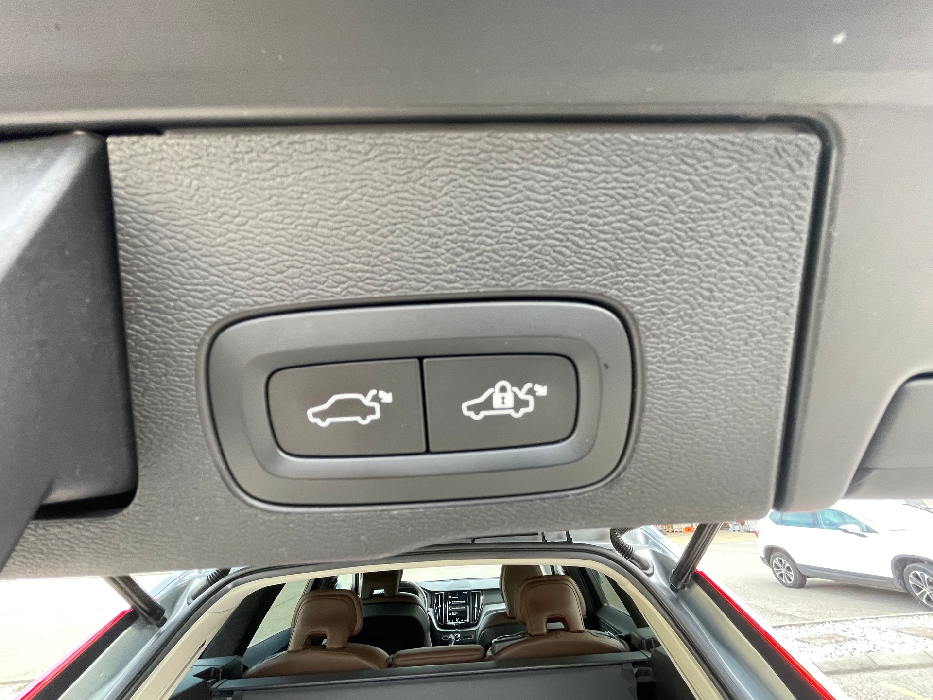 VOLVO 2.0 T5 Inscription AWD-image-7