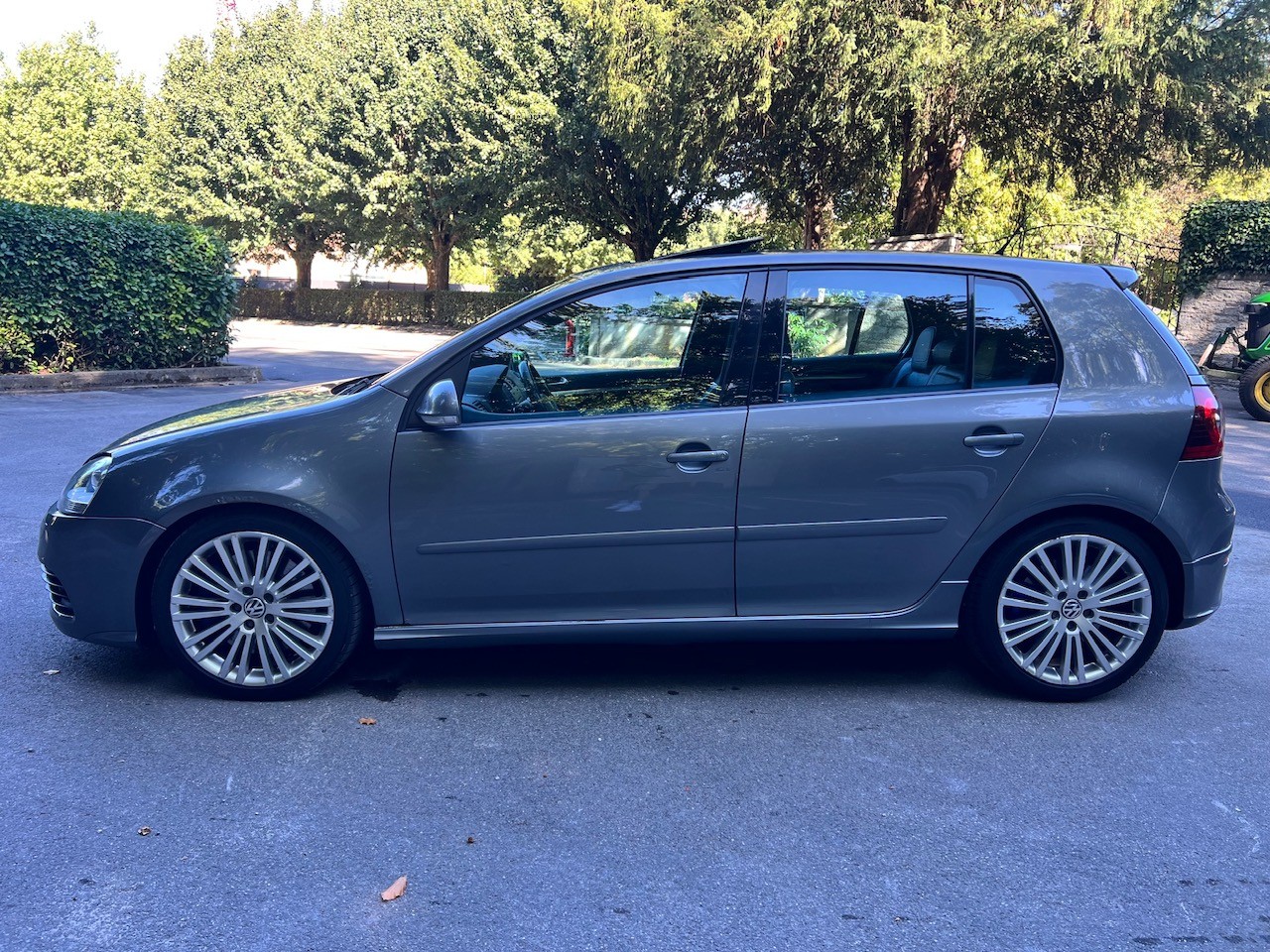 VW Golf R32 4Motion DSG-image-7