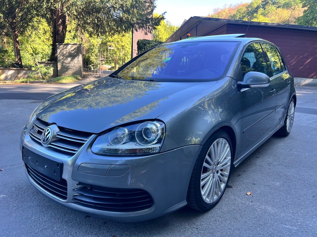 VW Golf R32 4Motion DSG-image-0