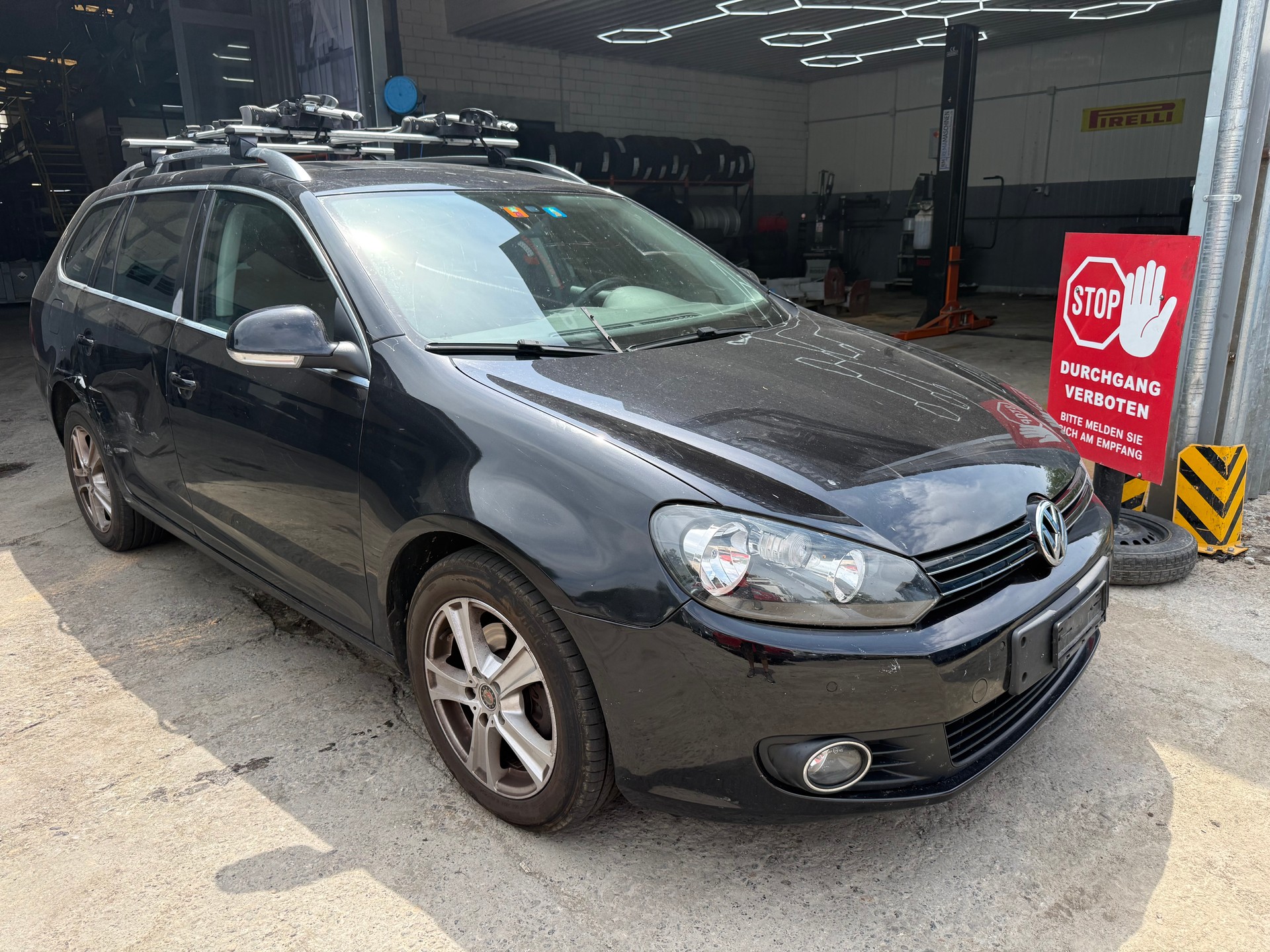 VW Golf Variant 1.4 TSI Comfortline DSG-image-0