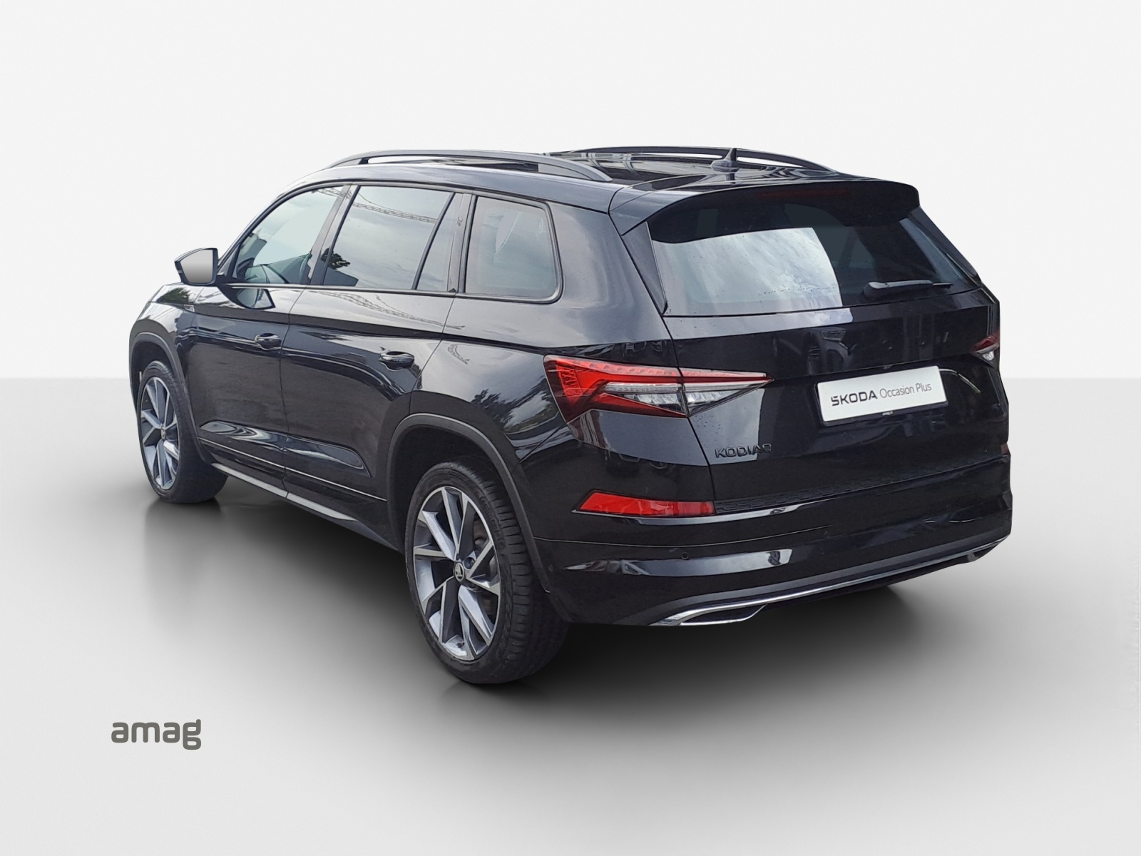 SKODA Kodiaq 2.0 TSI 4x4 SportLine-image-2