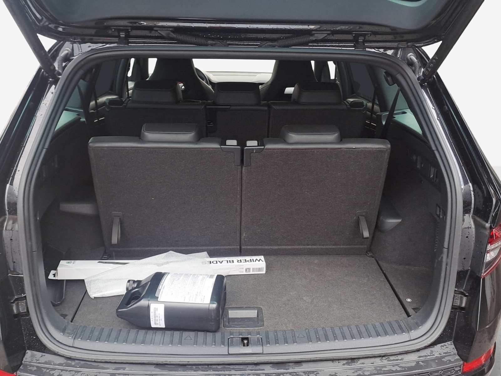 SKODA Kodiaq 2.0 TSI 4x4 SportLine-image-12