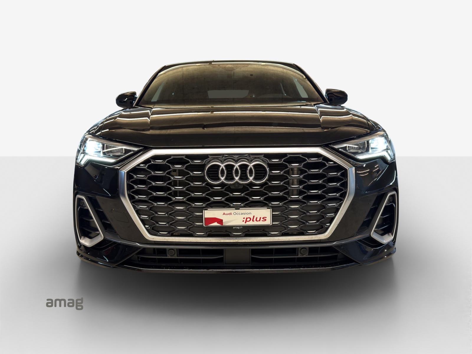 AUDI Q3 Sportback 45 TFSI e S line S-tronic-image-6