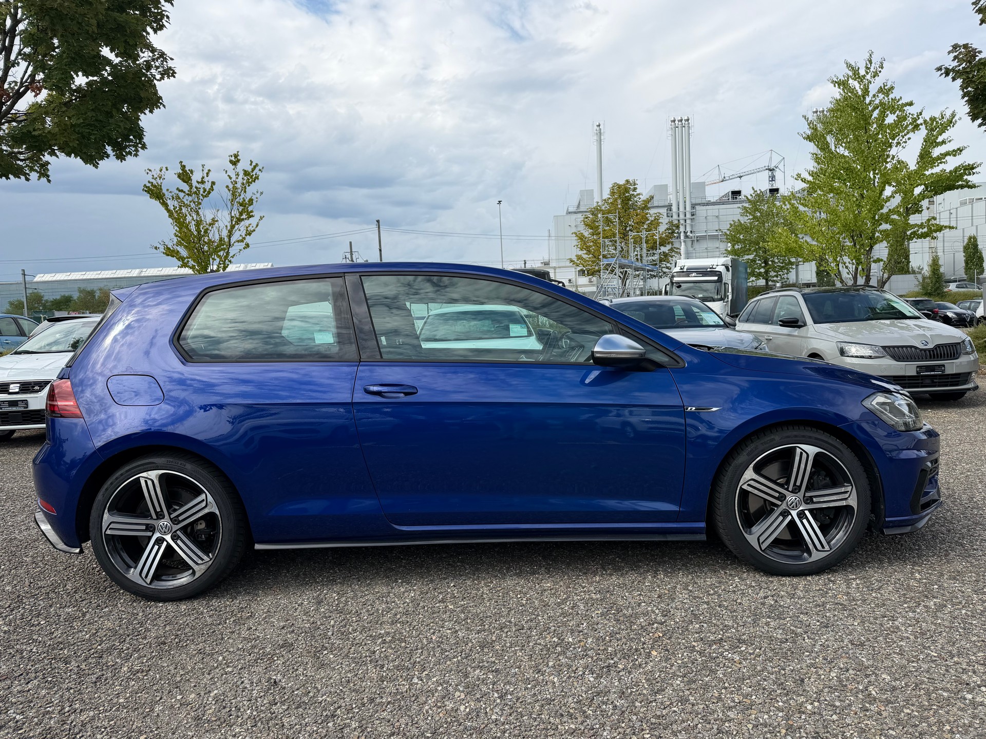 VW Golf 2.0 TSI R 4Motion DSG-image-3