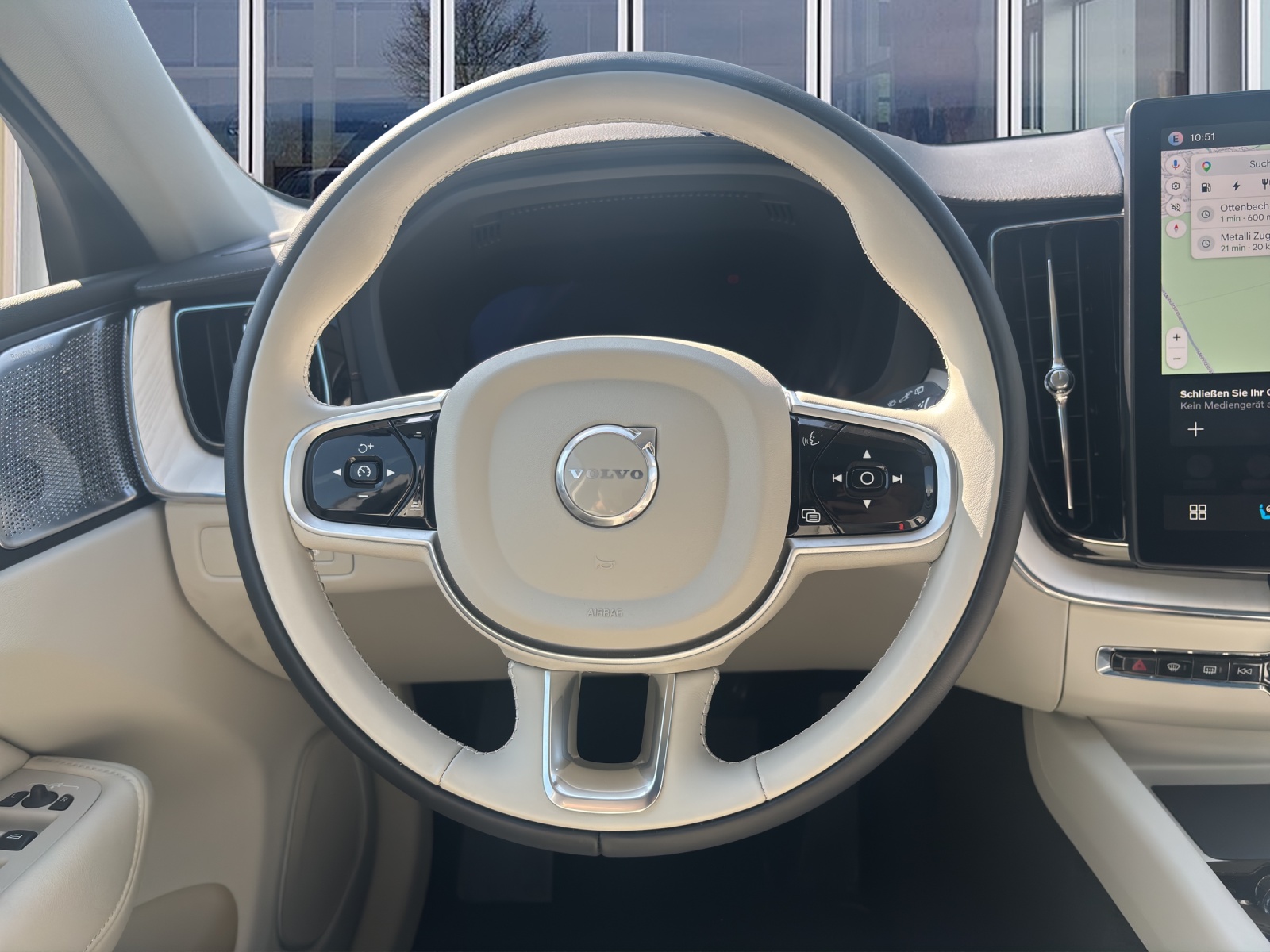 VOLVO XC60 2.0 T8 TE Ultra Dark eAWD-image-10