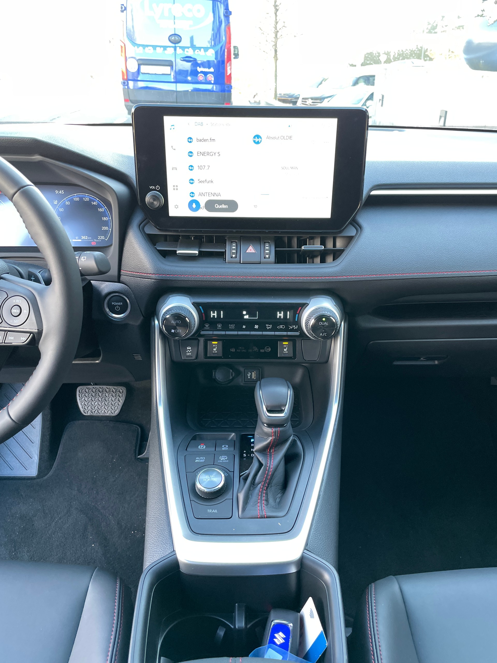 SUZUKI Across 2.5 Plug-in-Hybrid Compact Top E-CVT-image-19