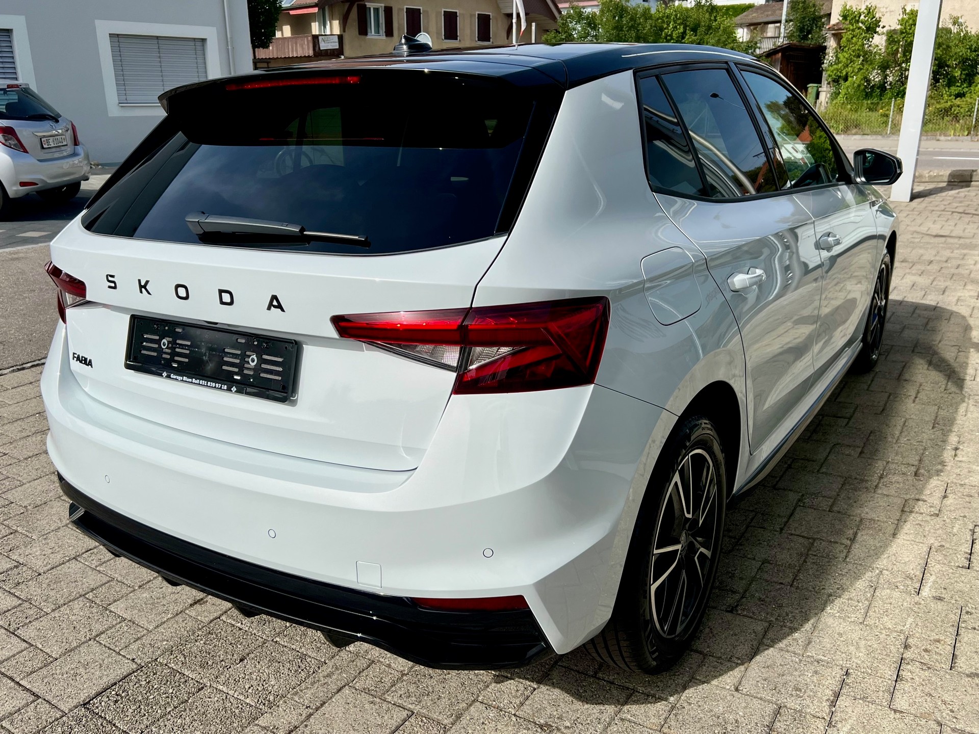 SKODA Fabia 1.0 TSI Monte Carlo DSG-image-9
