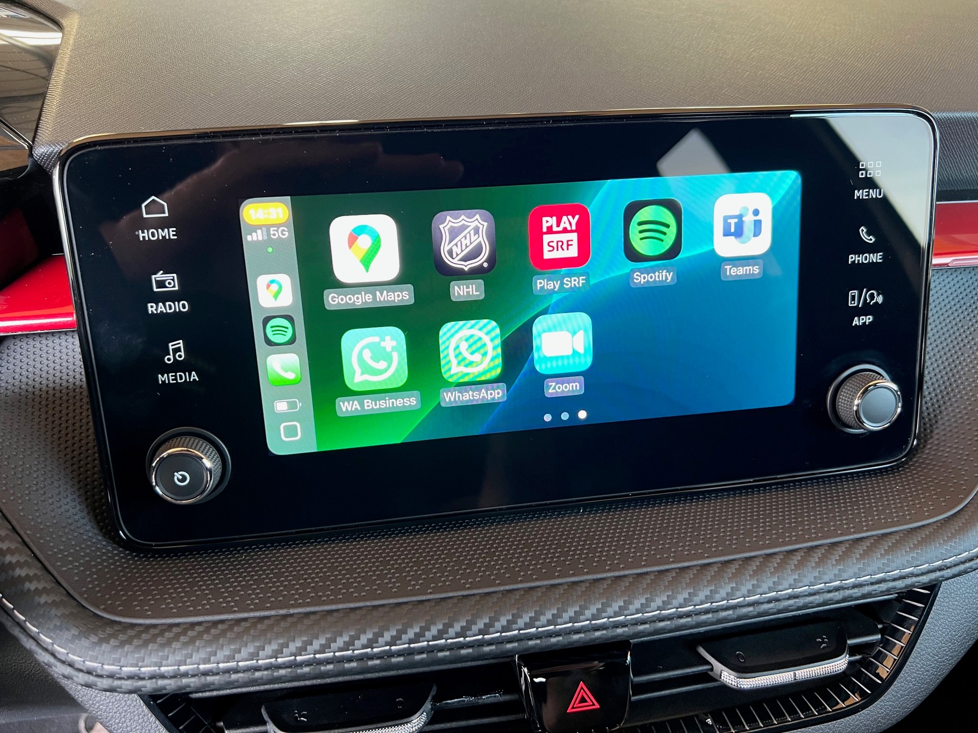 SKODA Fabia 1.0 TSI Monte Carlo DSG-image-23