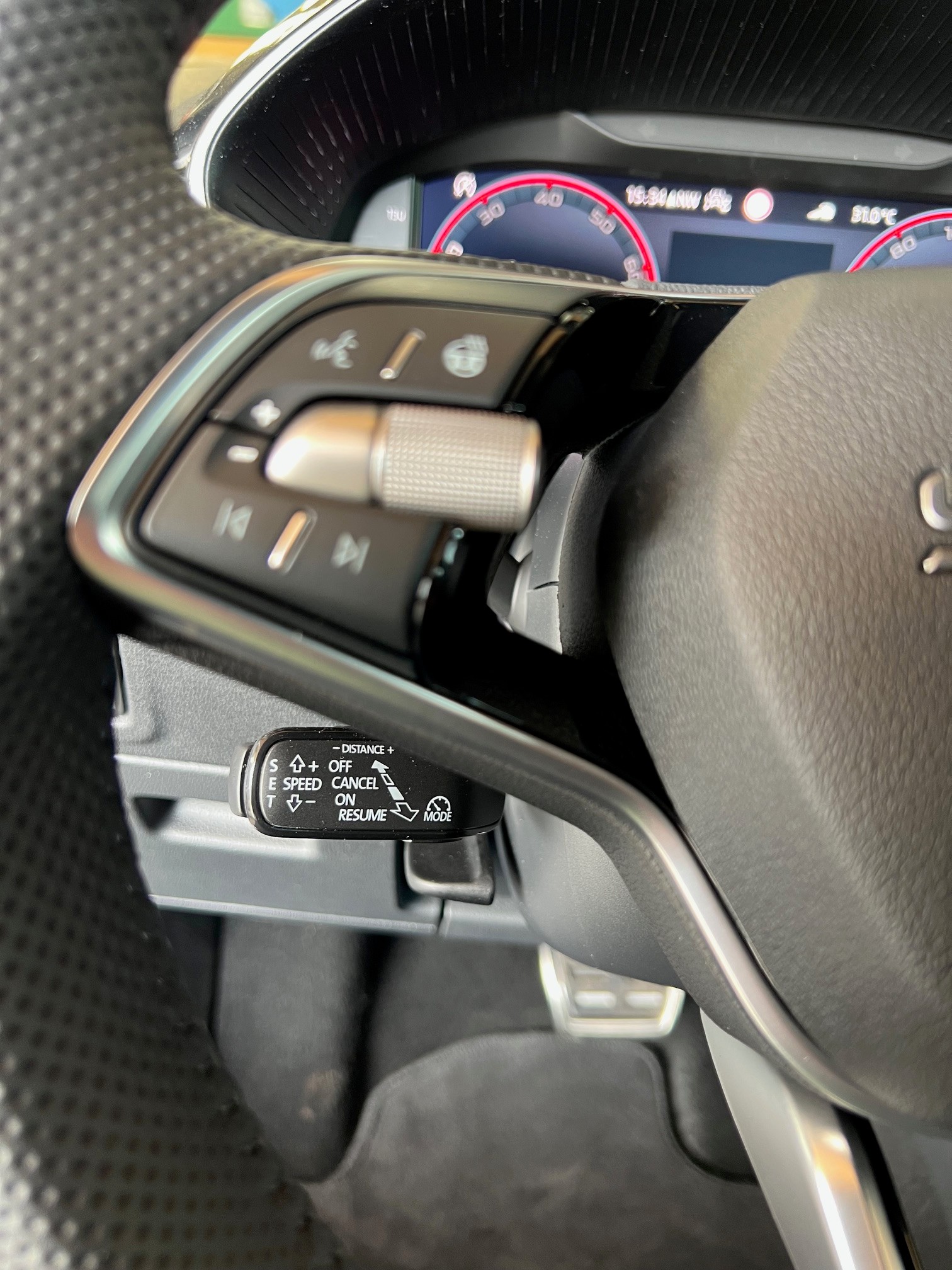 SKODA Fabia 1.0 TSI Monte Carlo DSG-image-17