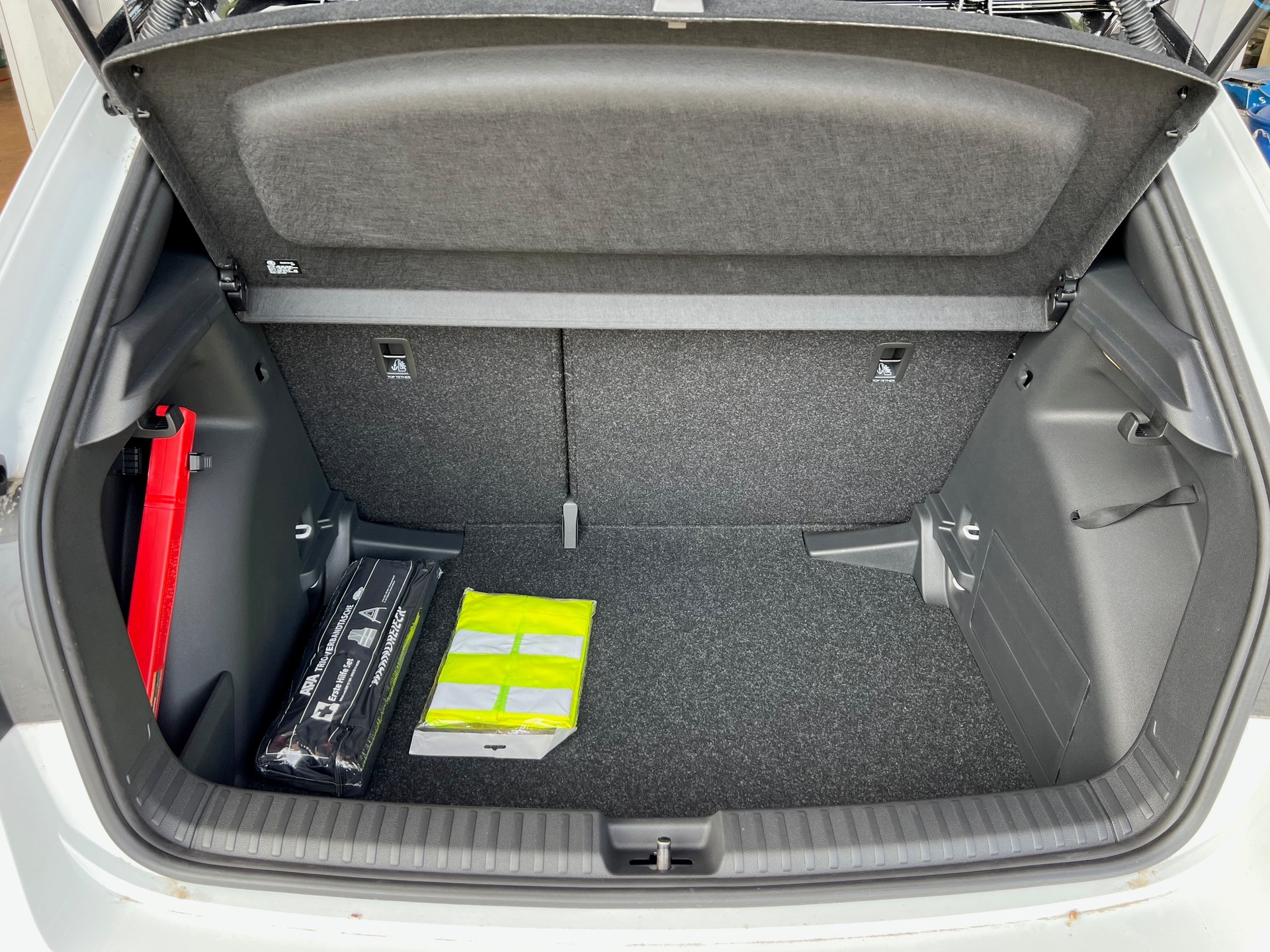 SKODA Fabia 1.0 TSI Monte Carlo DSG-image-27