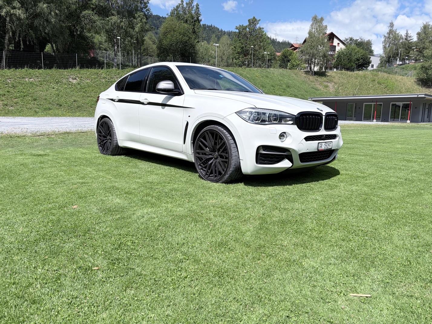 BMW M50d-image-0