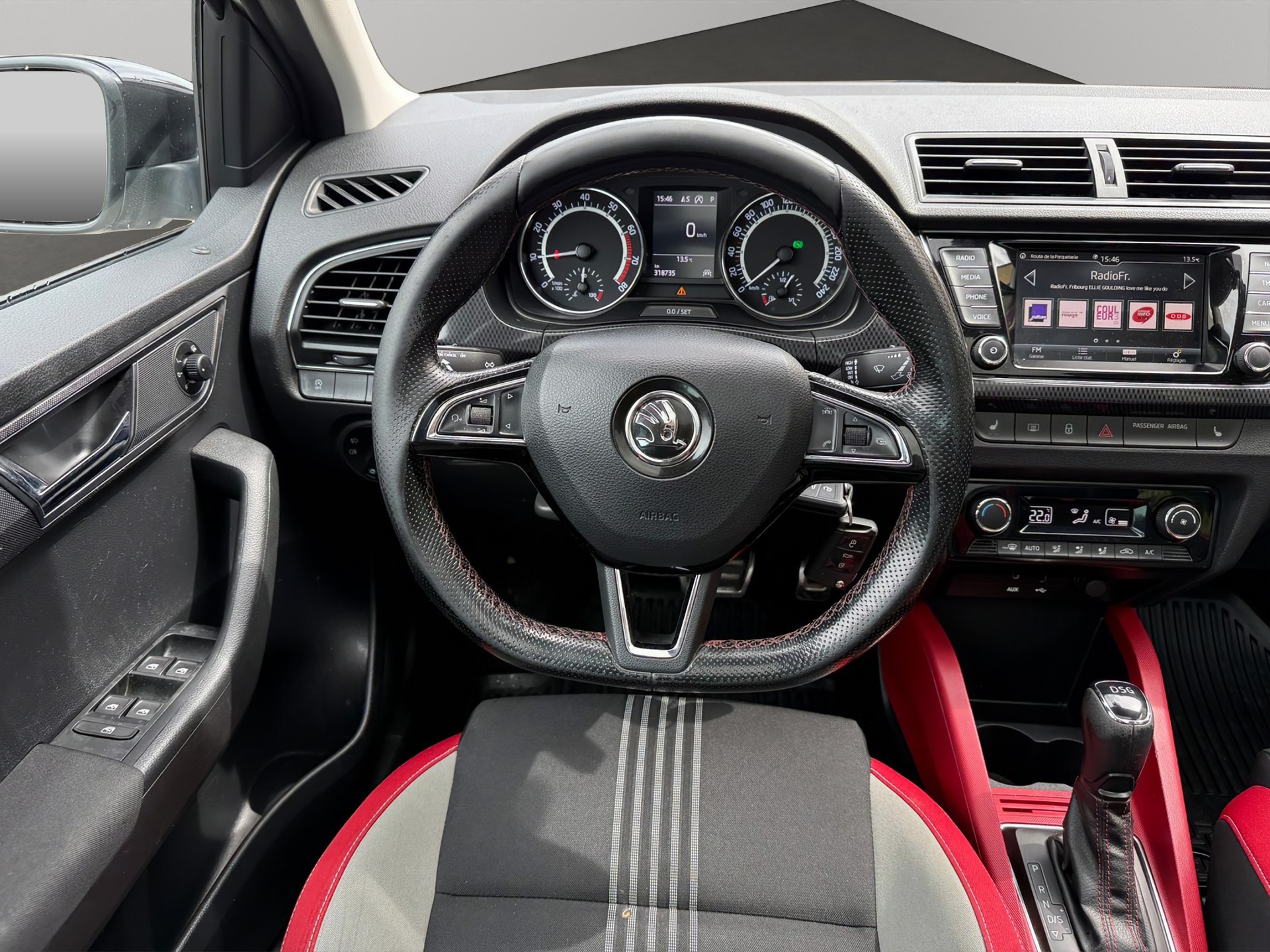 SKODA Fabia 1.0 TSI Monte Carlo DSG-image-9