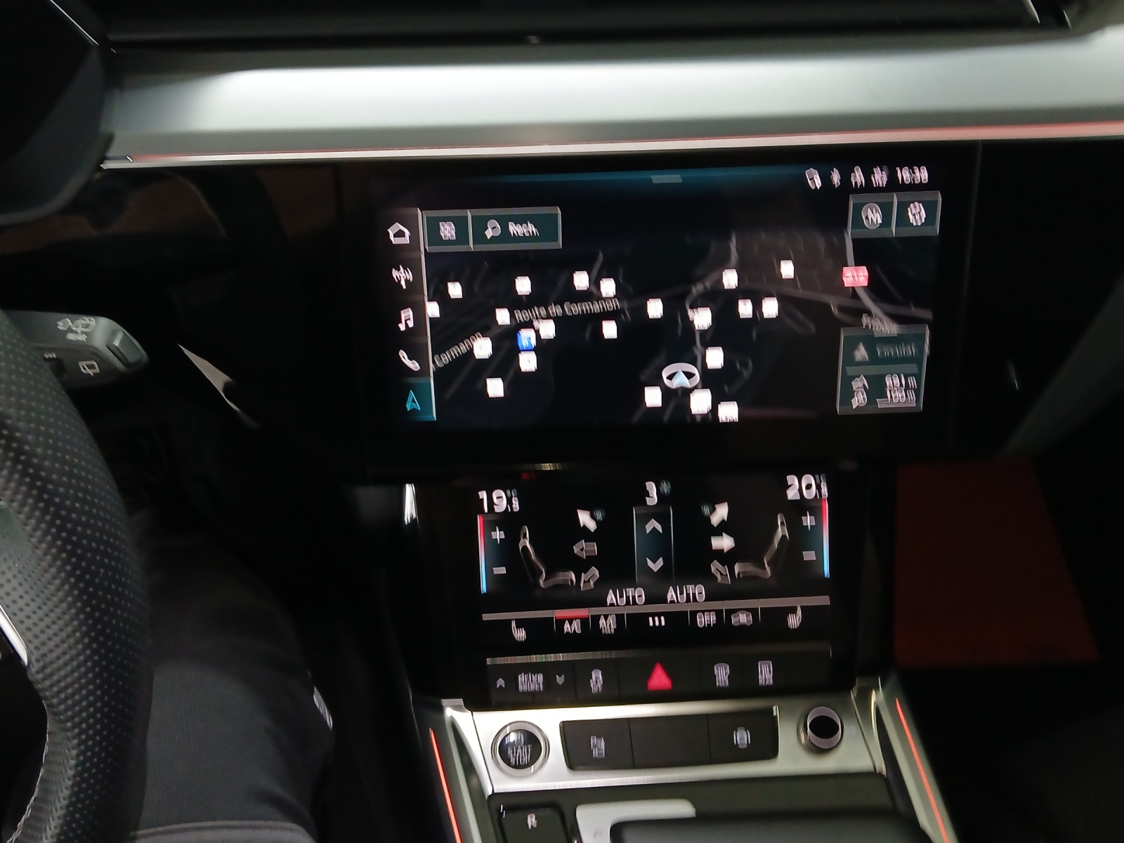 AUDI e-tron 55 S Line Black Edition quattro-image-14