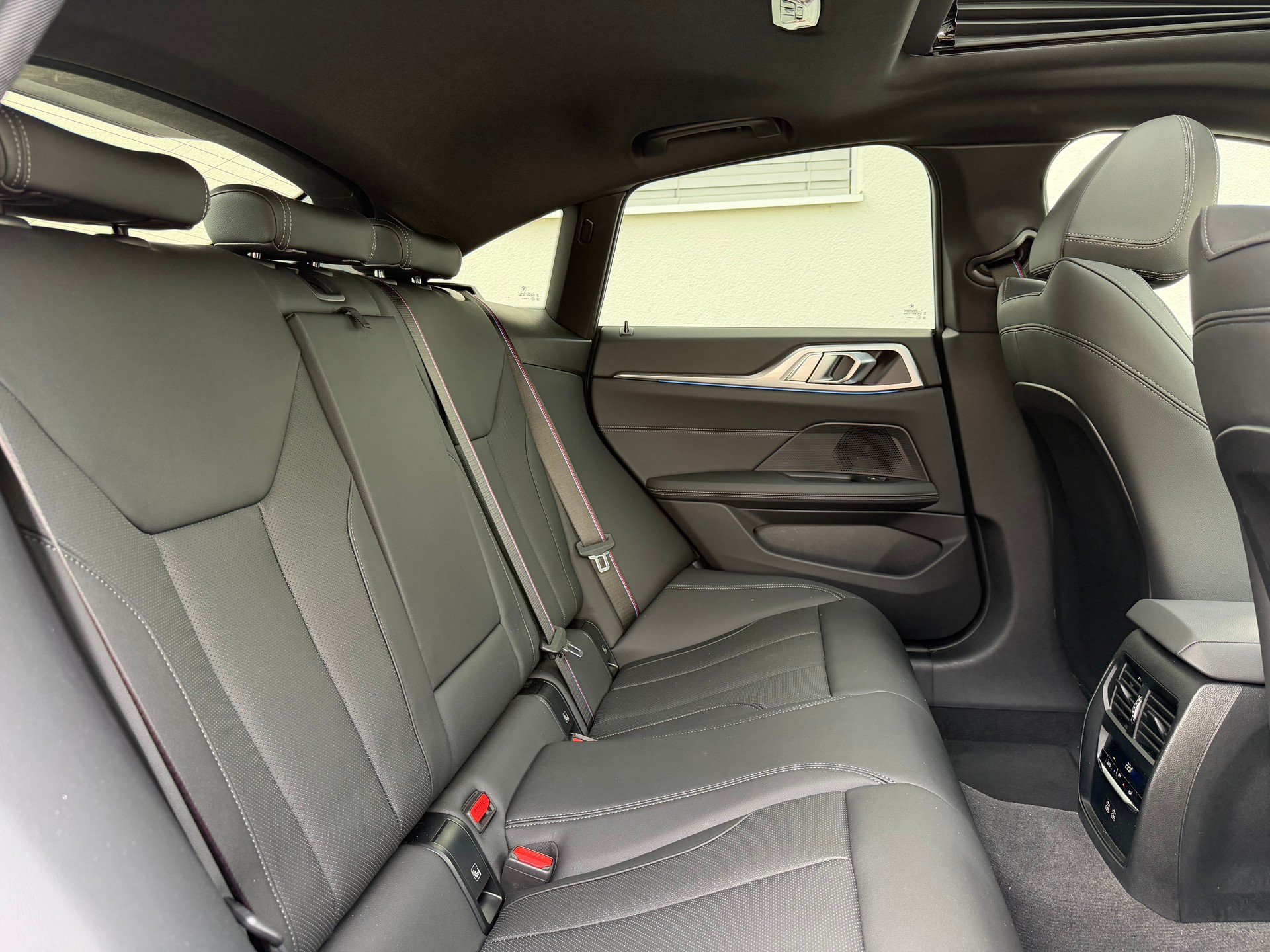 BMW 420d xDrive 48V Gran Coupé M Sport Pro Steptronic-image-17