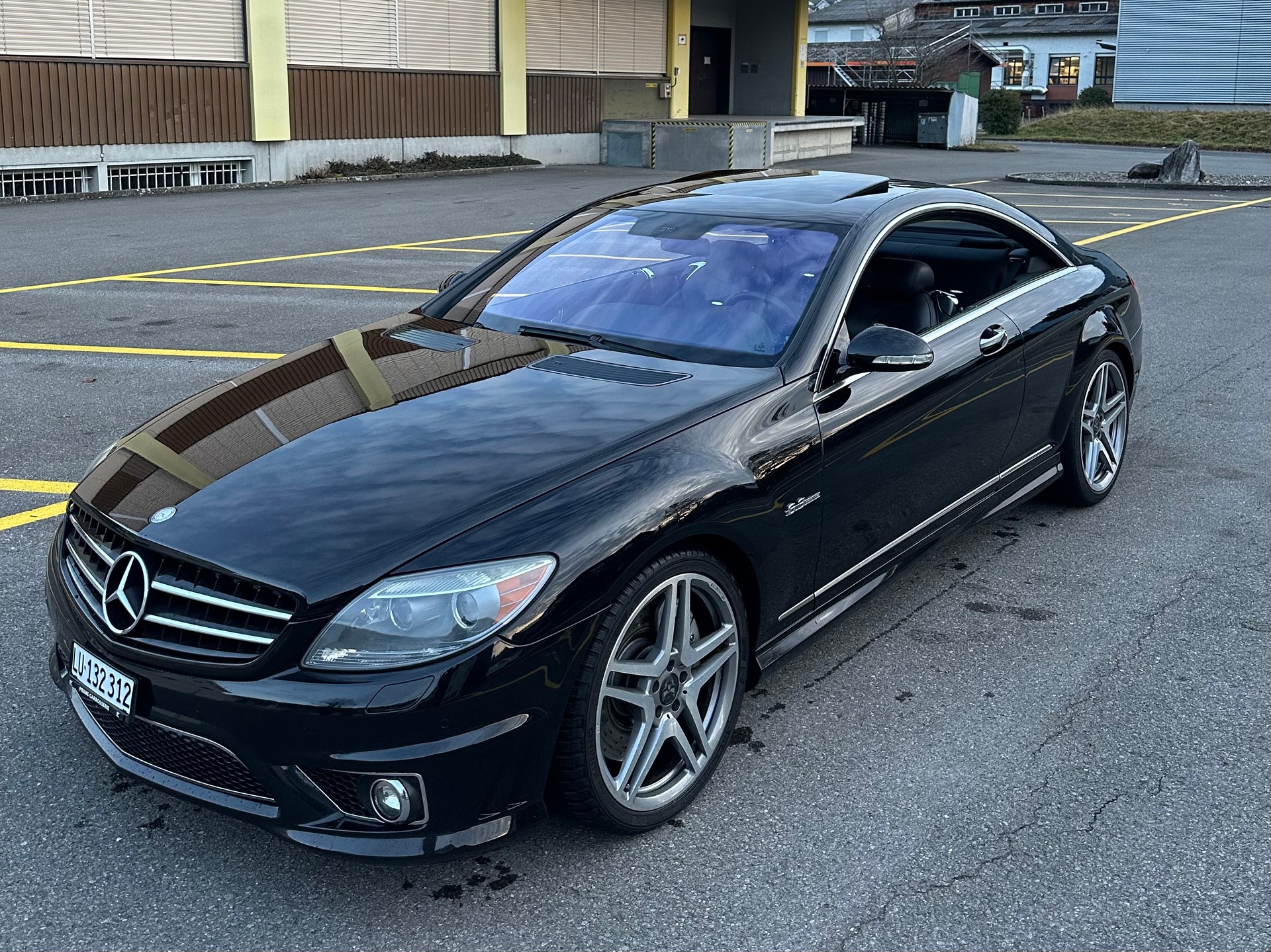 MERCEDES-BENZ CL 63 AMG 7G-Tronic-image-6