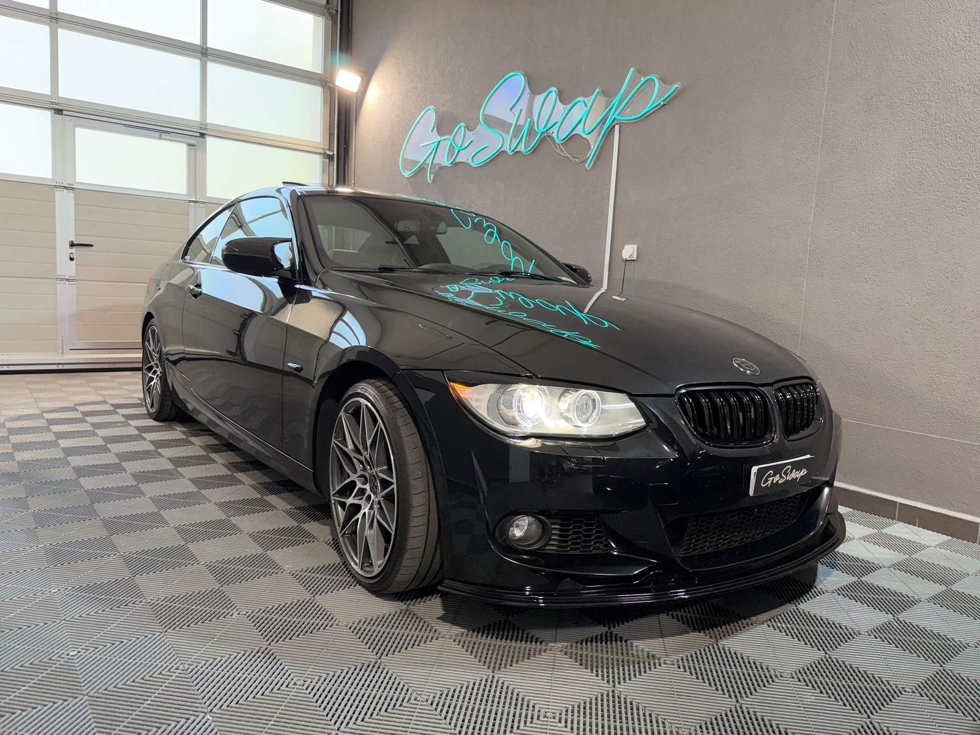 BMW 335i xDrive Coupé M Sport Pack Steptronic-image-7