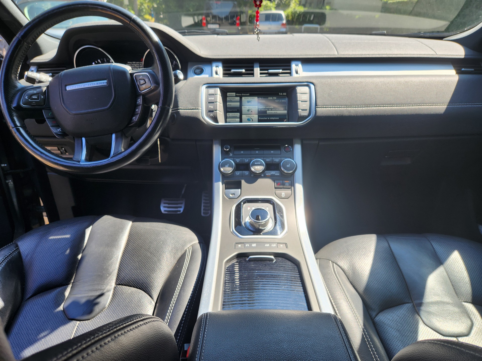 LAND ROVER Range Rover Evoque 2.0 Si4 Pure AT9-image-7