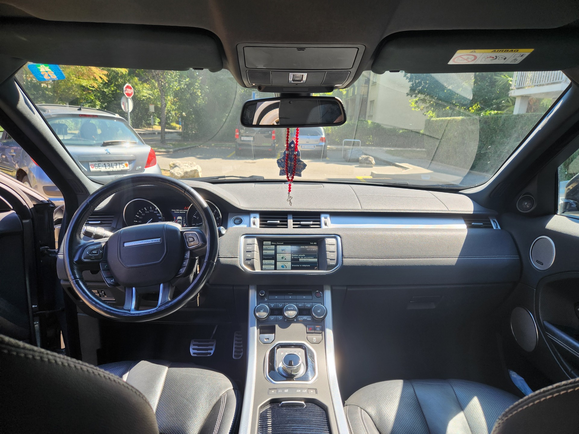 LAND ROVER Range Rover Evoque 2.0 Si4 Pure AT9-image-5