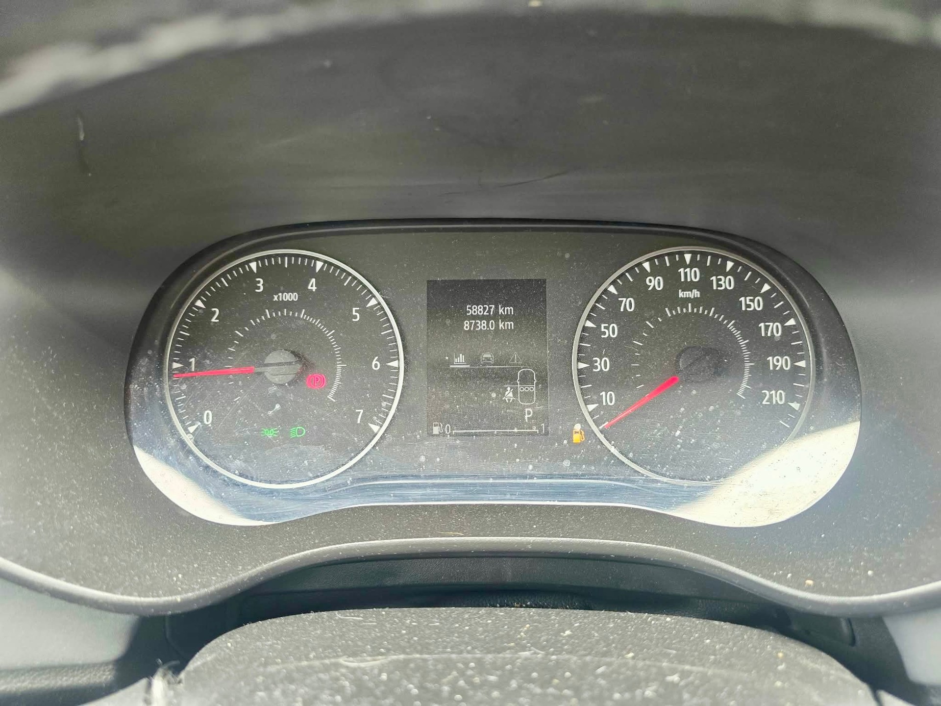 DACIA Sandero Stepway TCe 90 Extreme CVT-image-14