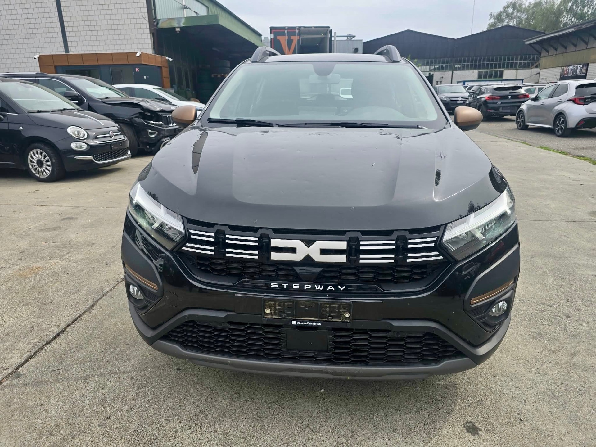 DACIA Sandero Stepway TCe 90 Extreme CVT-image-6